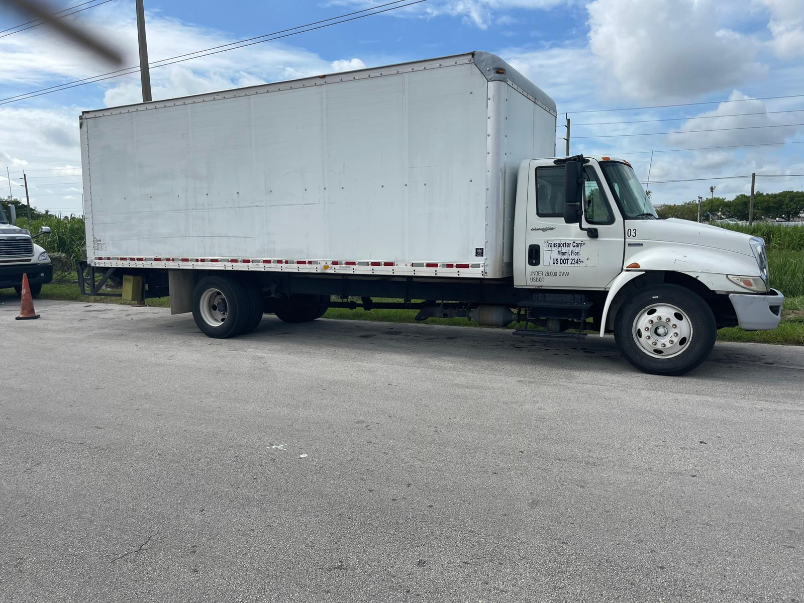 yari & viera delivery service llc