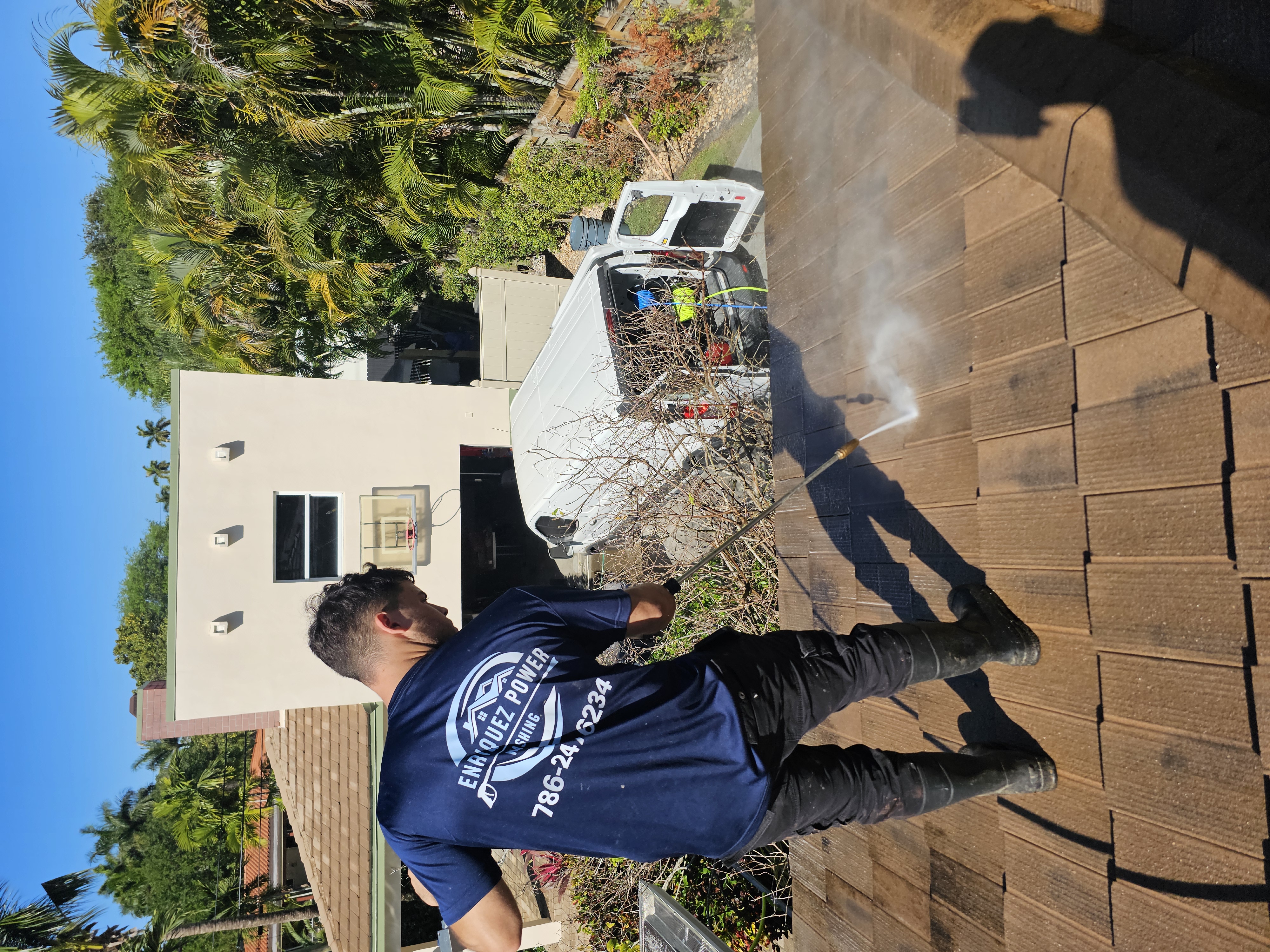 Enriquez power washing