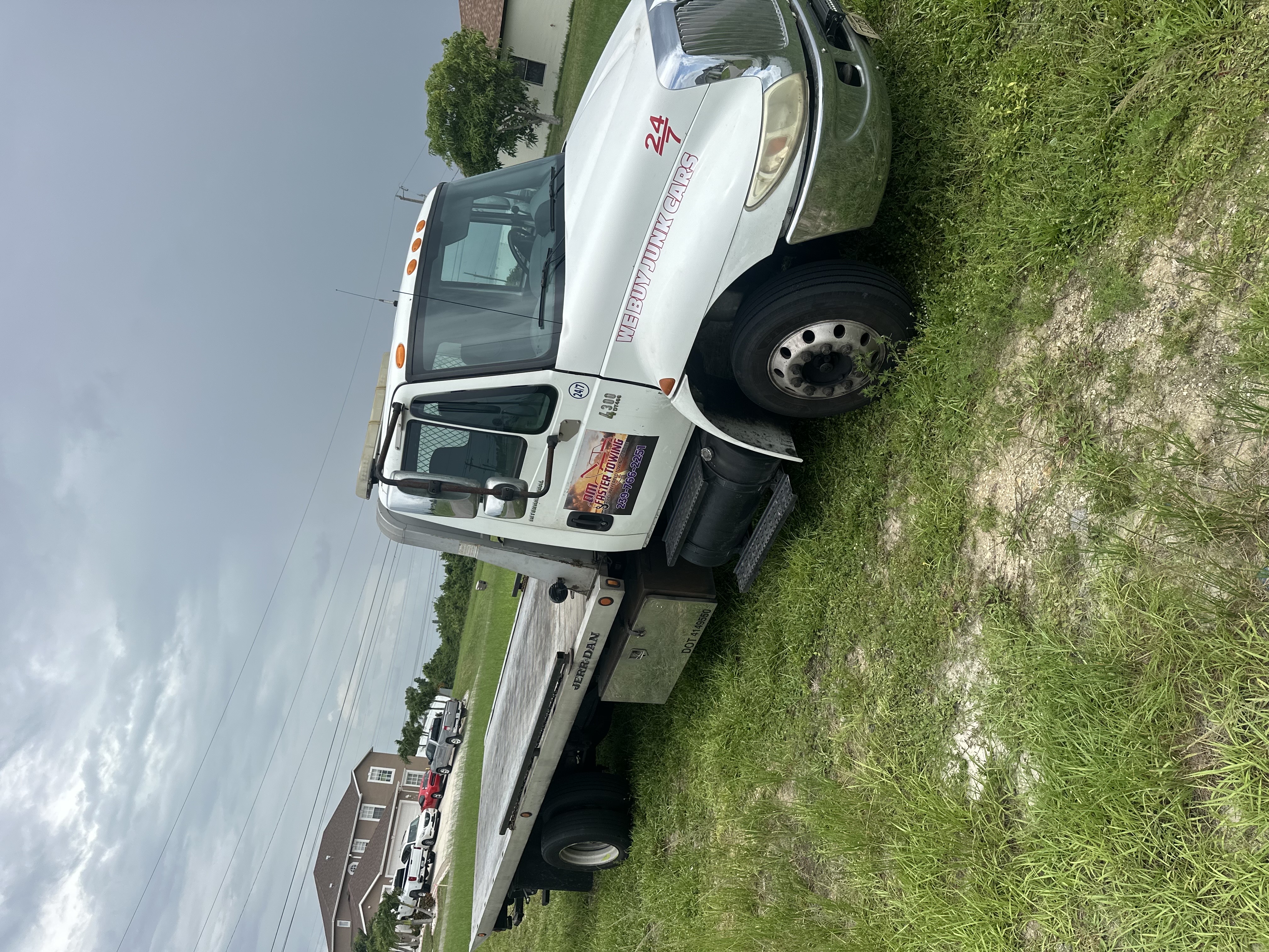 DM FASTER TOWING in cape coral