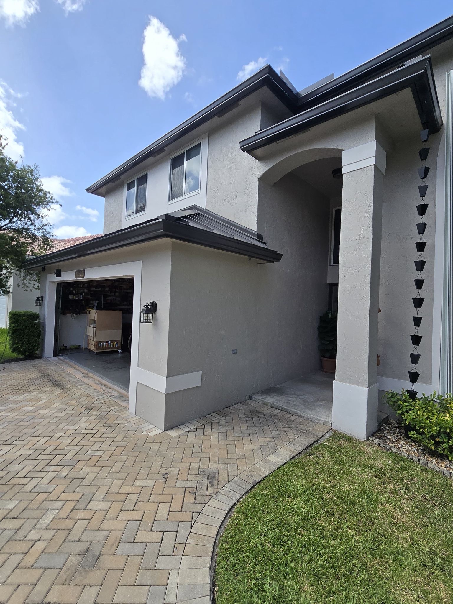 Keyperez seamless gutter  in Davie 