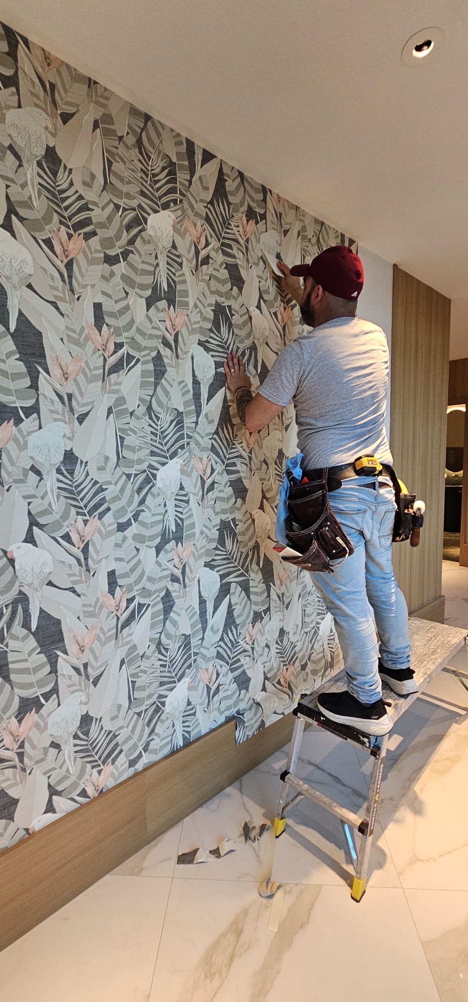 D&M Wallcovering services in miami