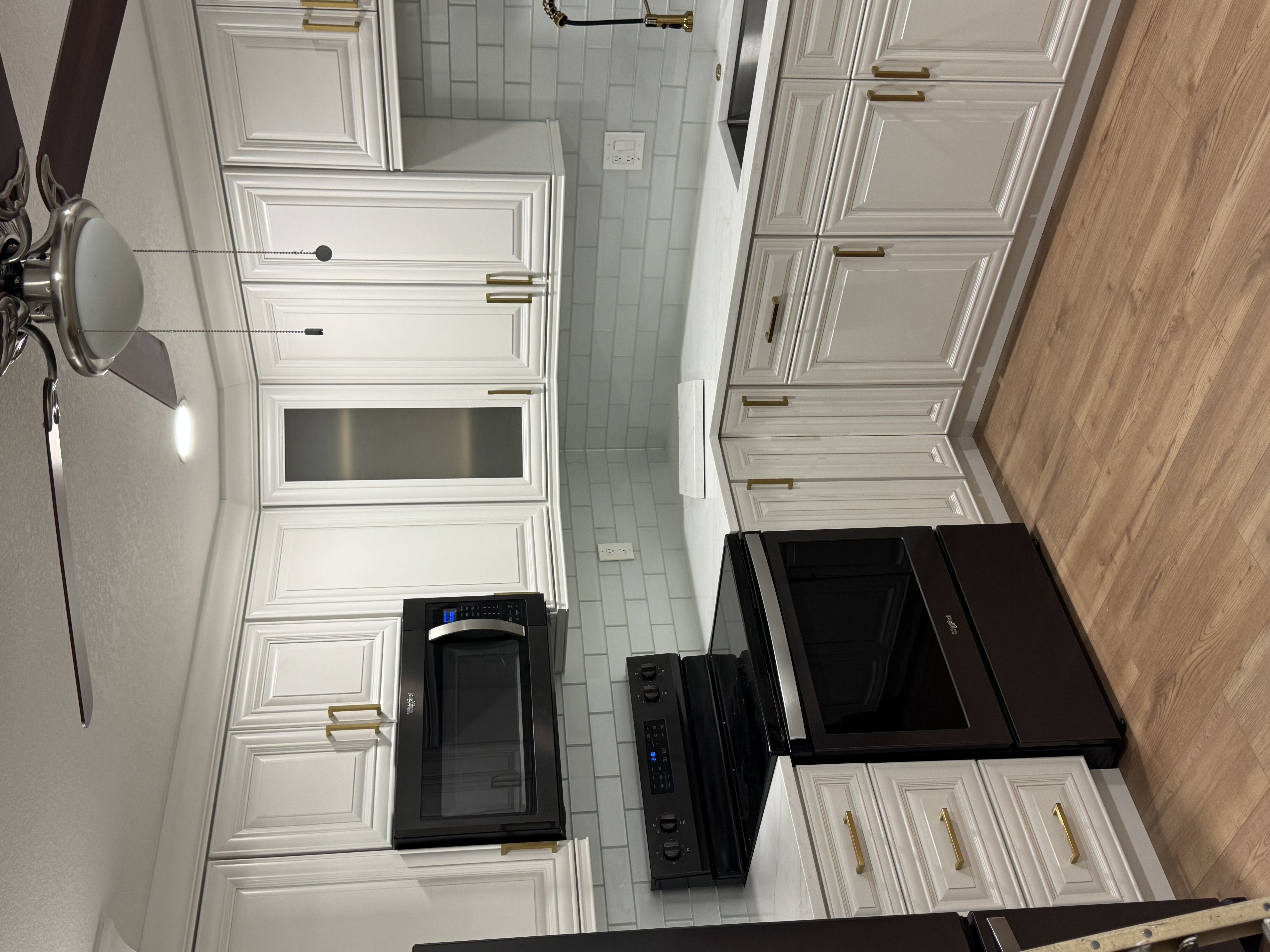 Castellanos Floor Installation Inc