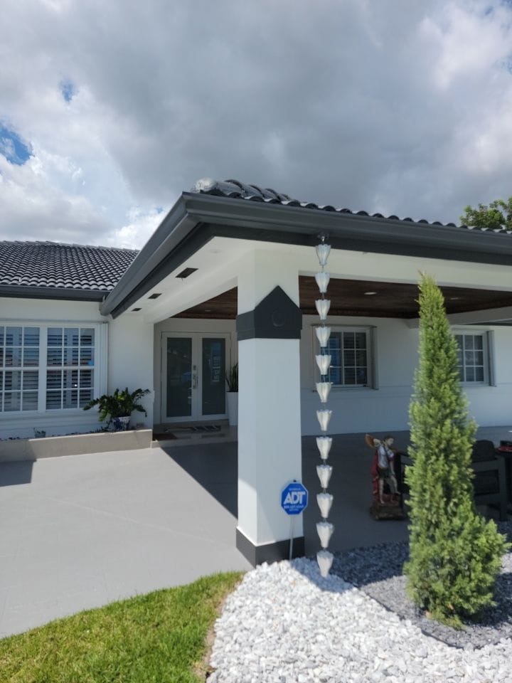 Image of service aluminum rain guterrs llc in Miami