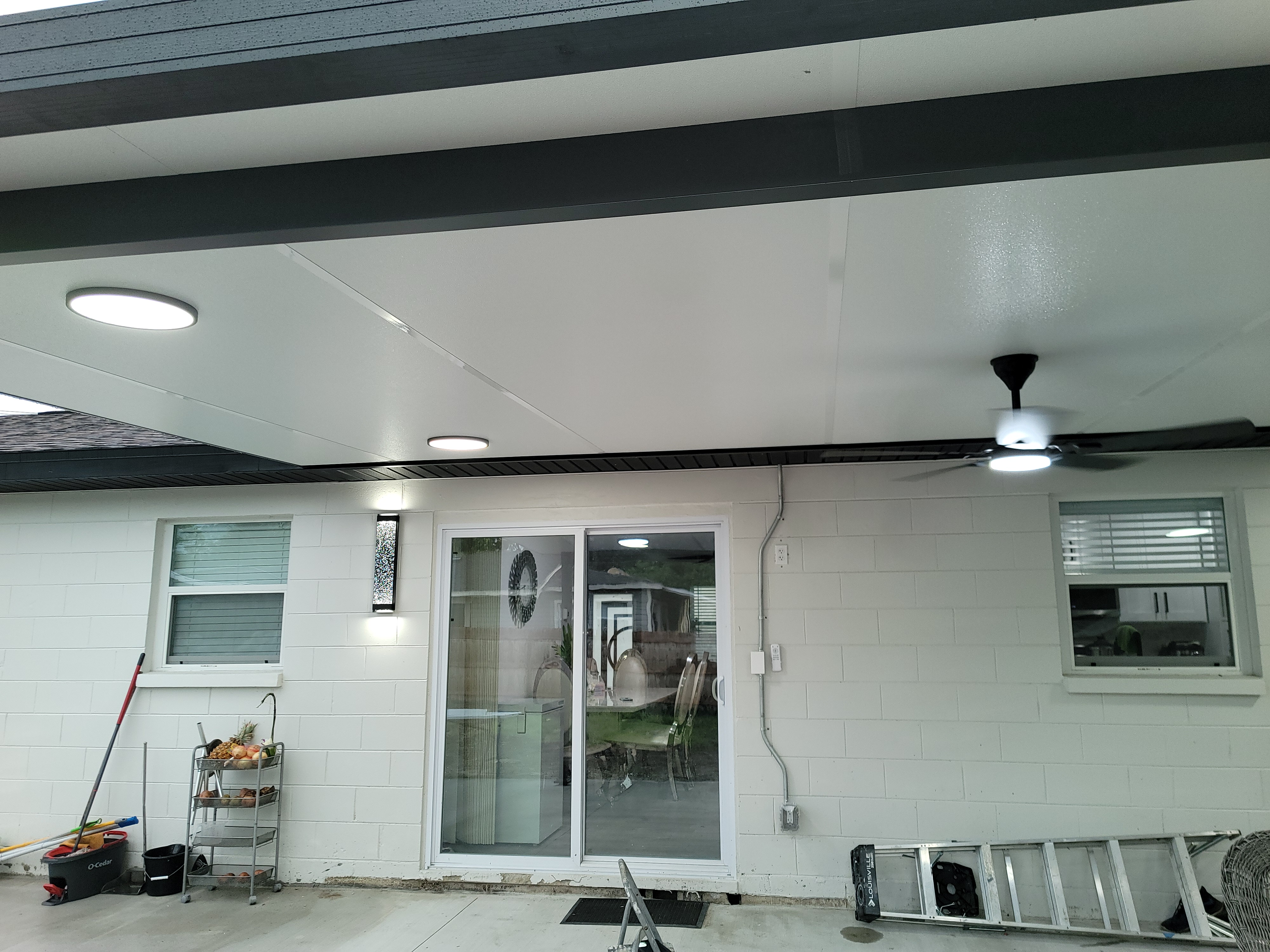 Image of servicio de instalación de electricidad residencial y comercial in Tampa
