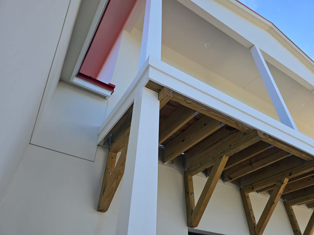 Image of Finish Carpenter  in vero beach 