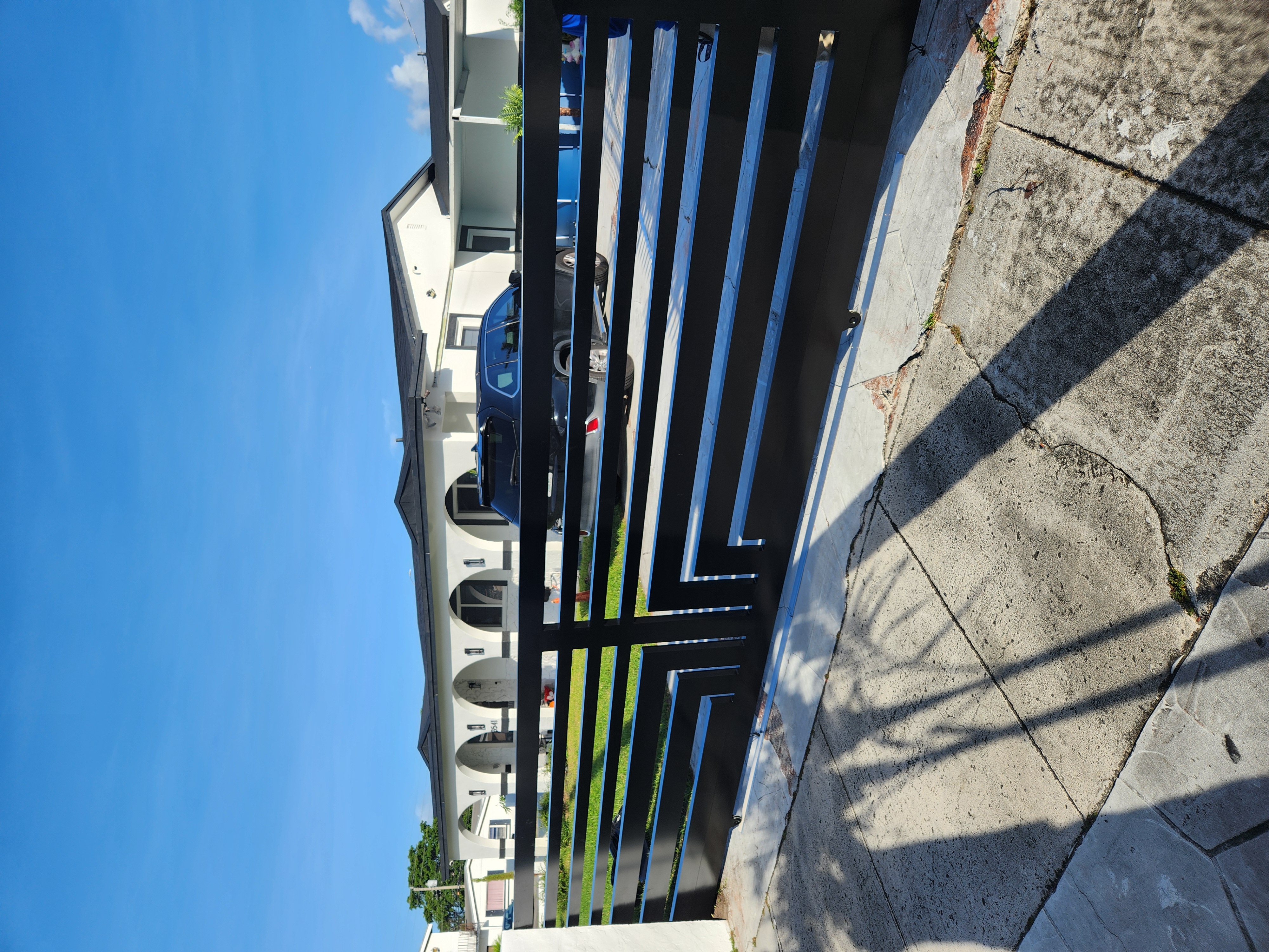 Image of fence in Miami