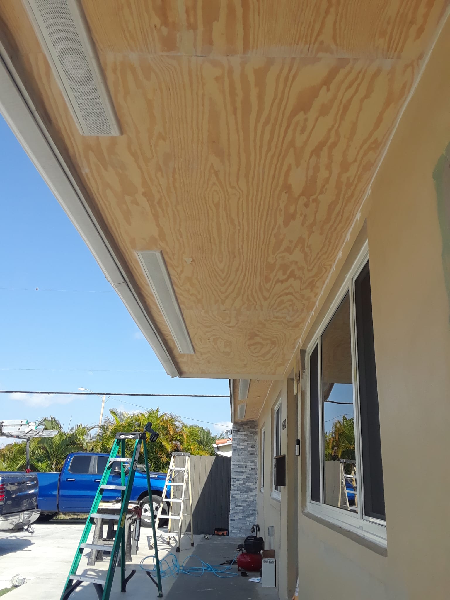 Image of Todo sobre roofin in Miami