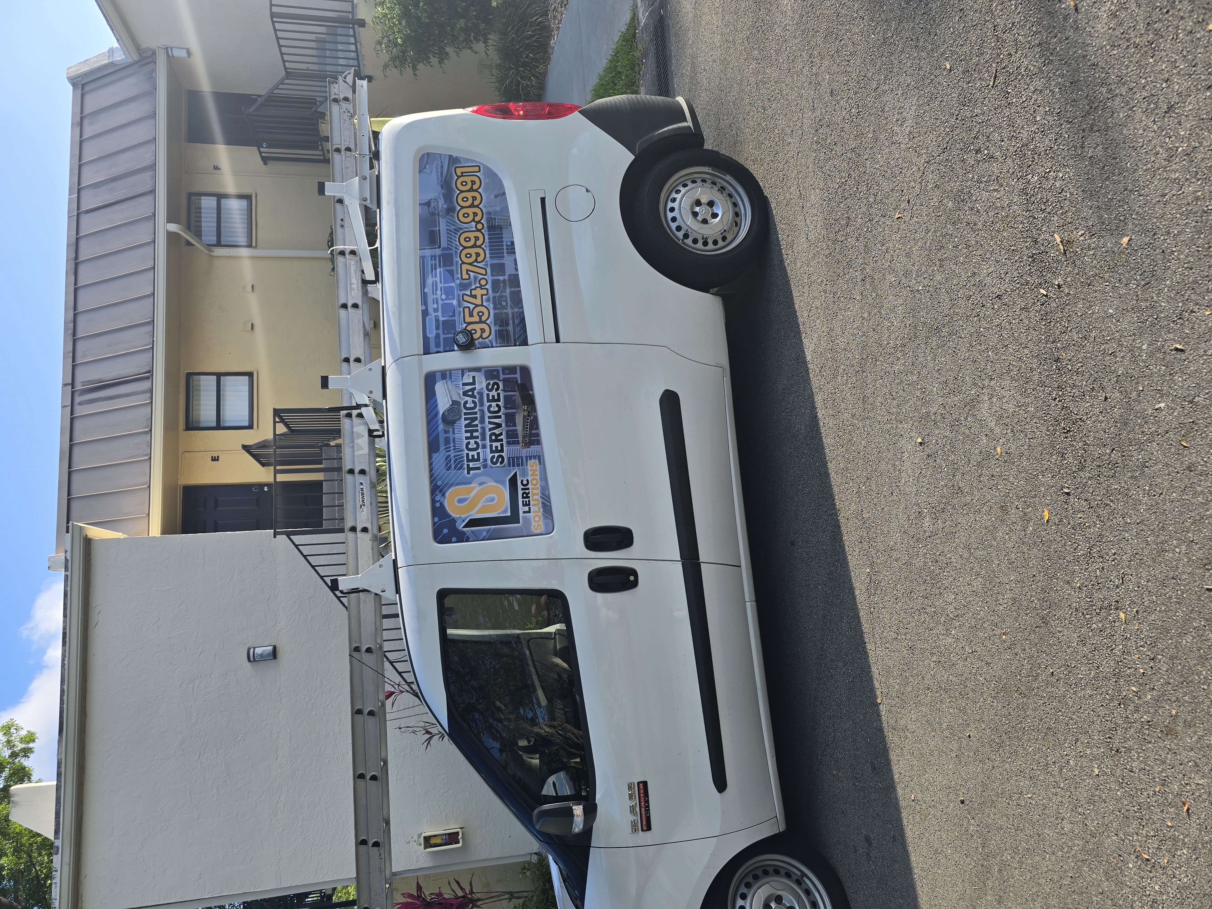 Image of Recuperación de Datos in Miami