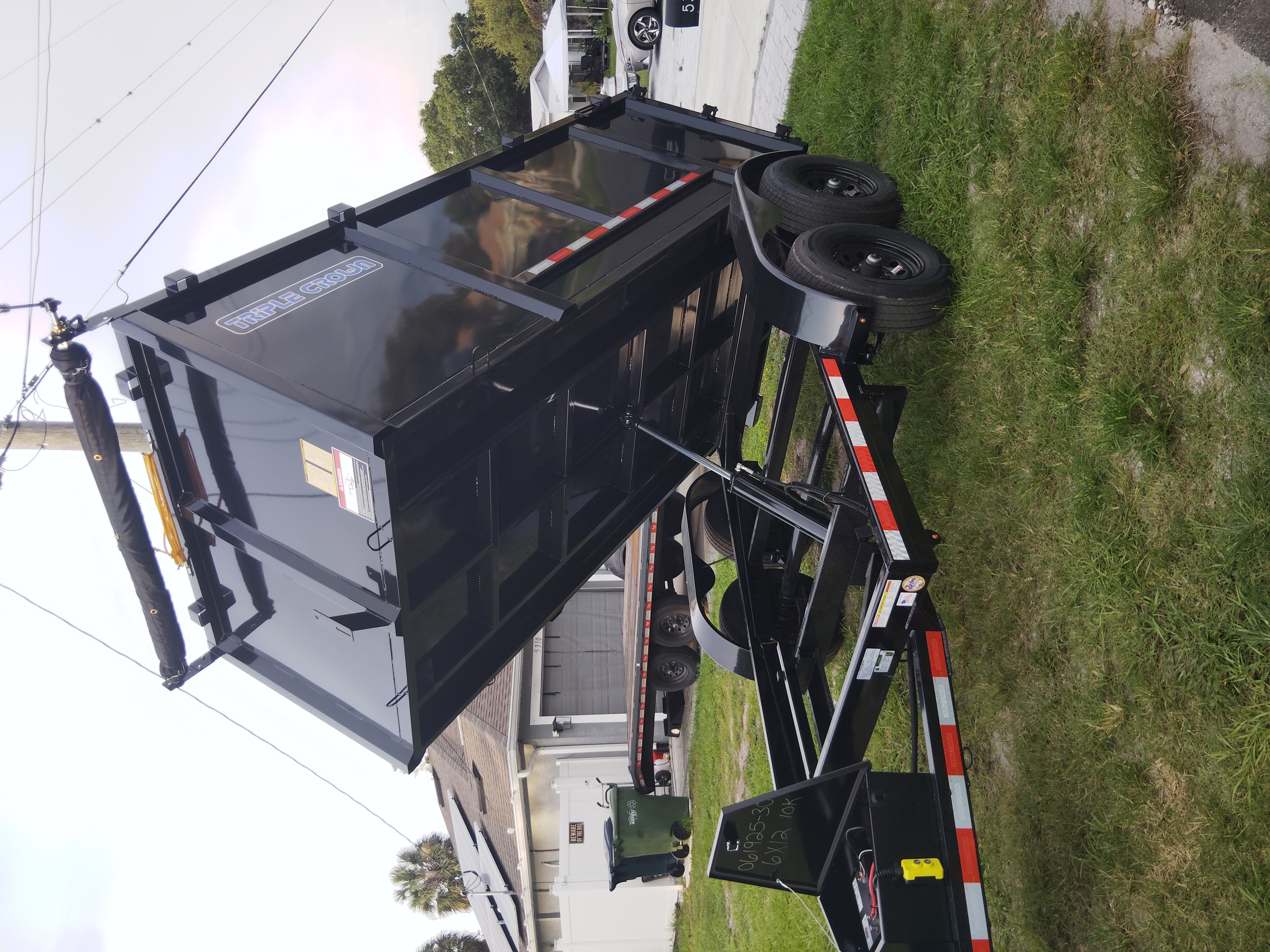 Image of JUNK REMOVAL AND DELIVERY in Tampa