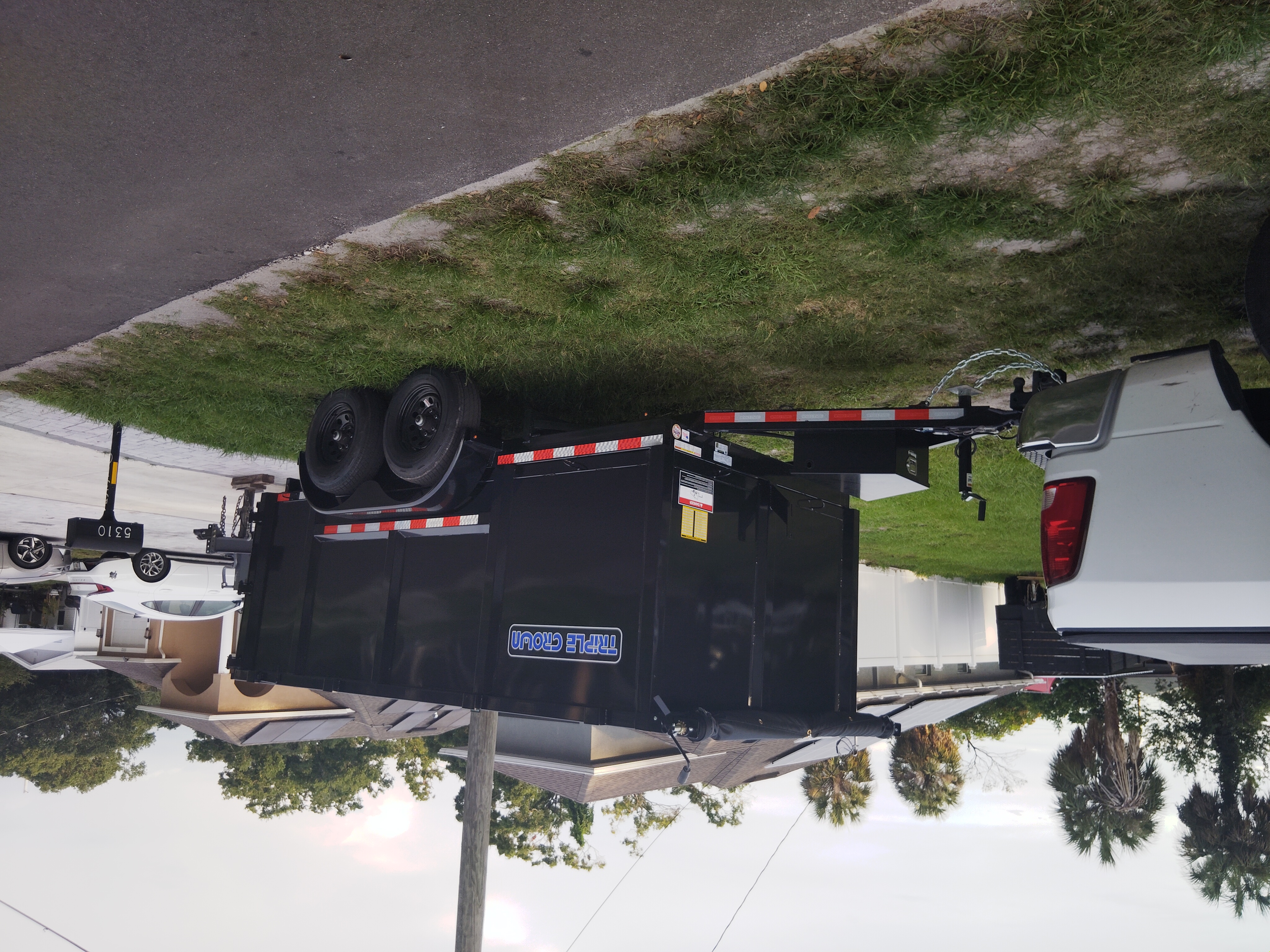 Image of JUNK REMOVAL AND DELIVERY in Tampa