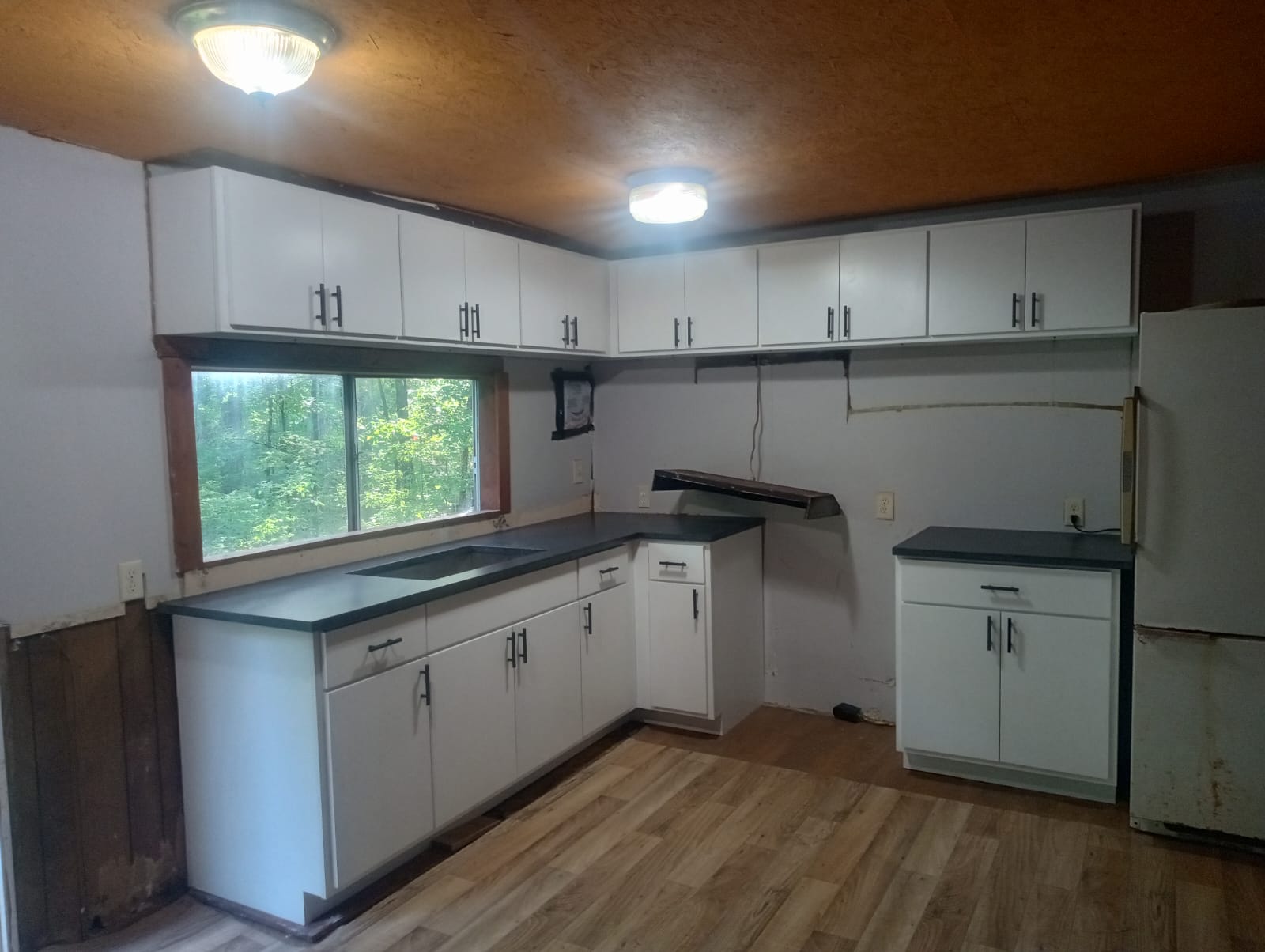 Image of cabinet end granite in Oxford