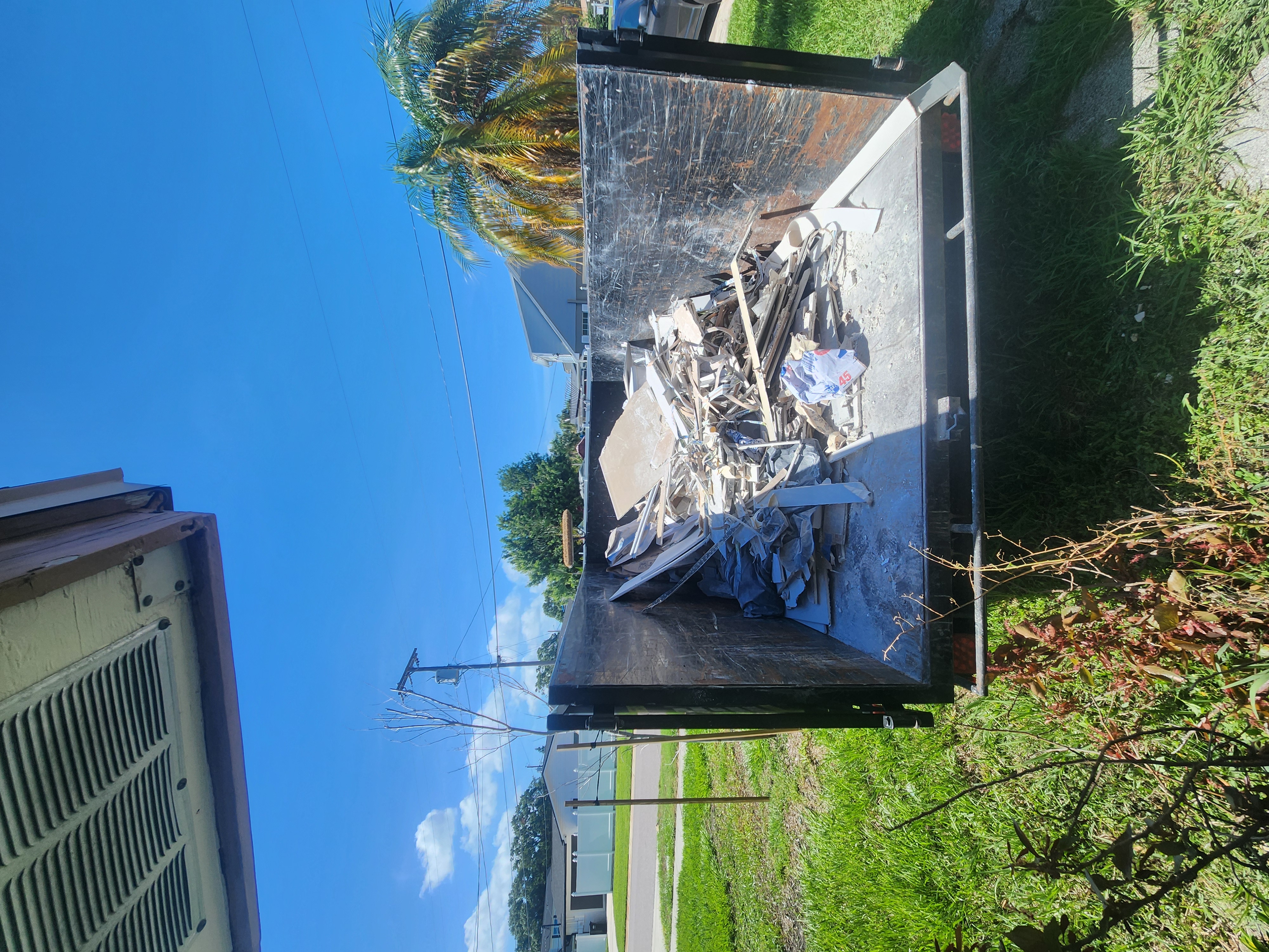 Image of construction clean-up in tampa