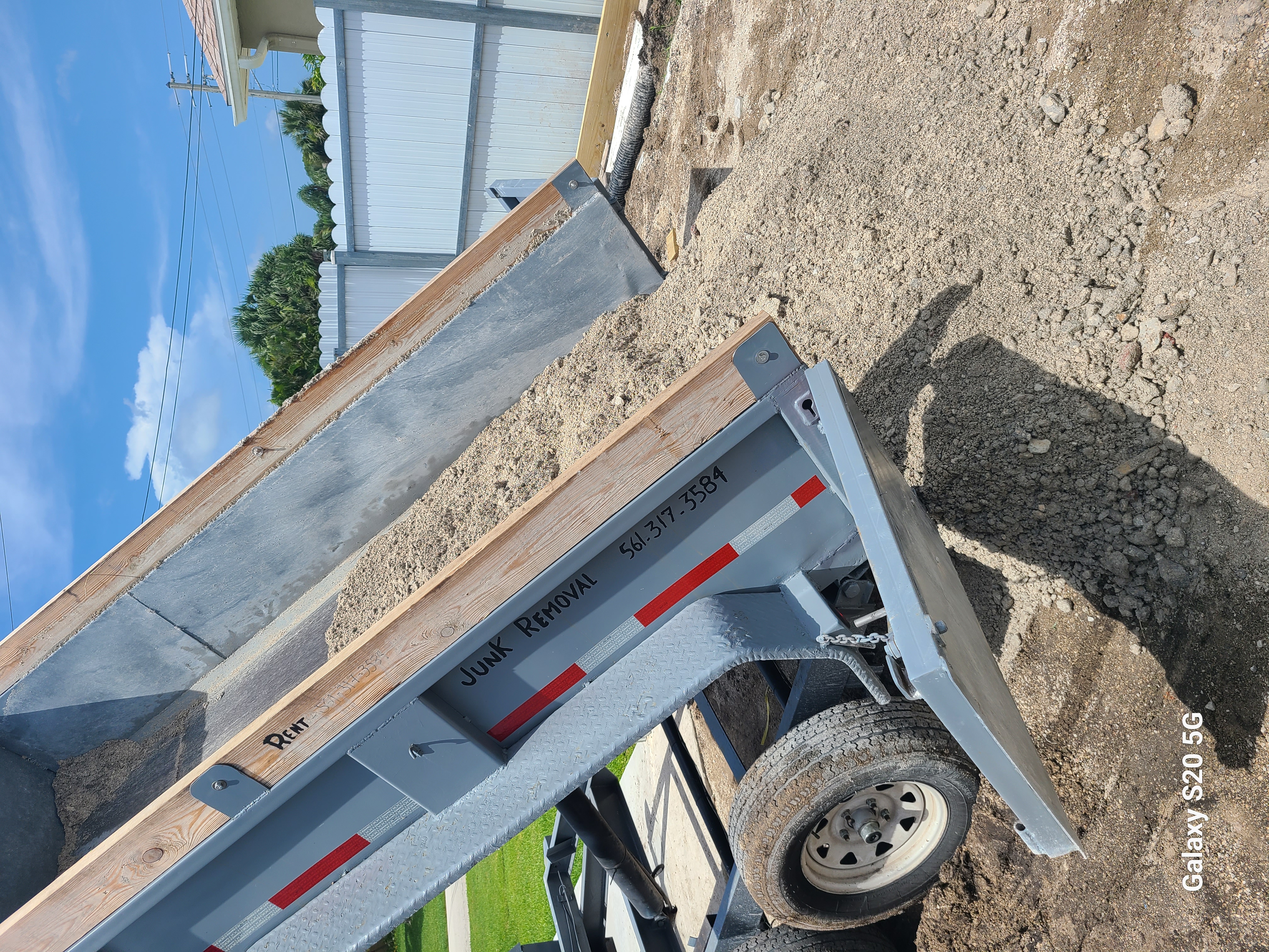Image of junk removal y mas in west palm beach