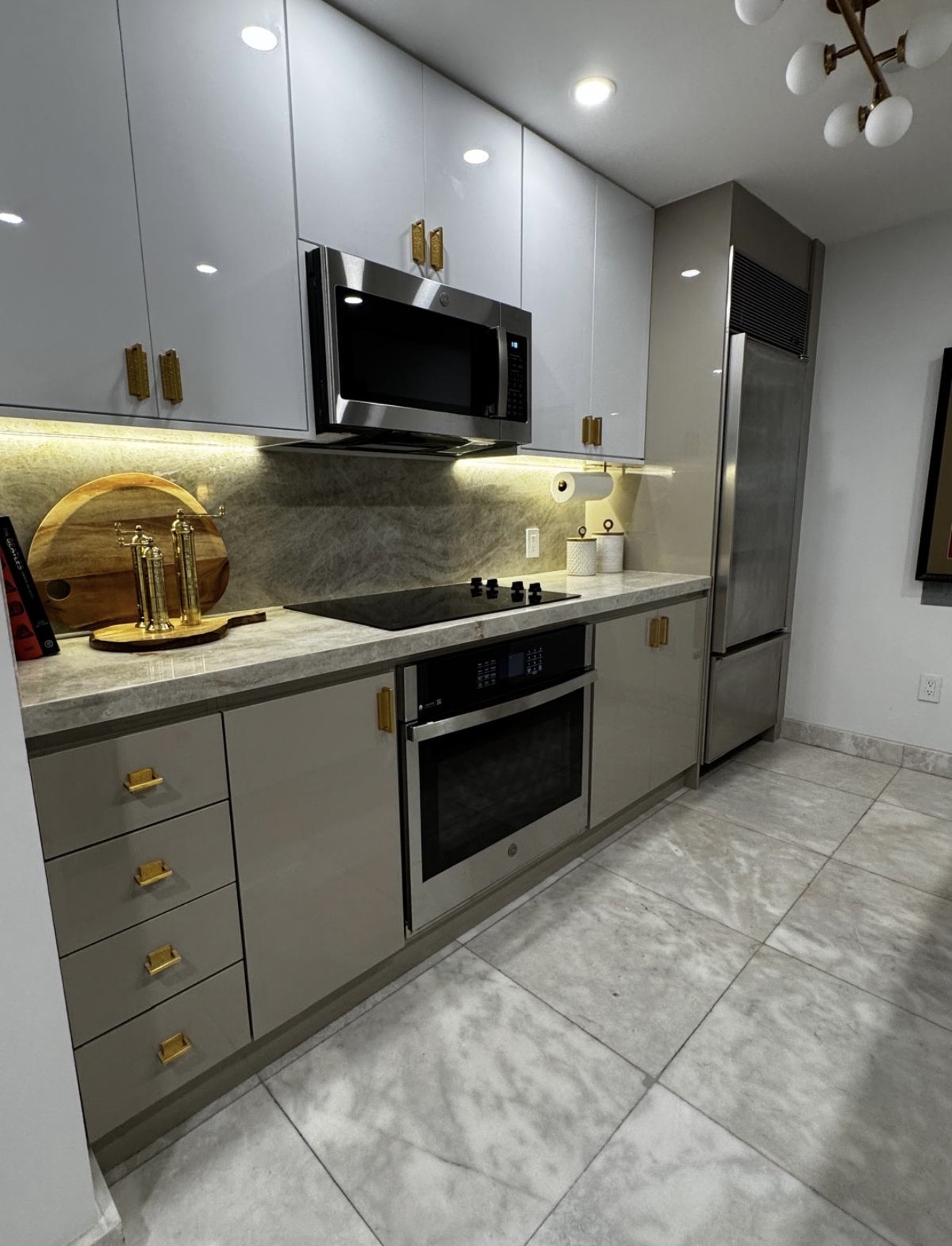Image of Remodel your kitchen with me maximum experience in Miami Gardens