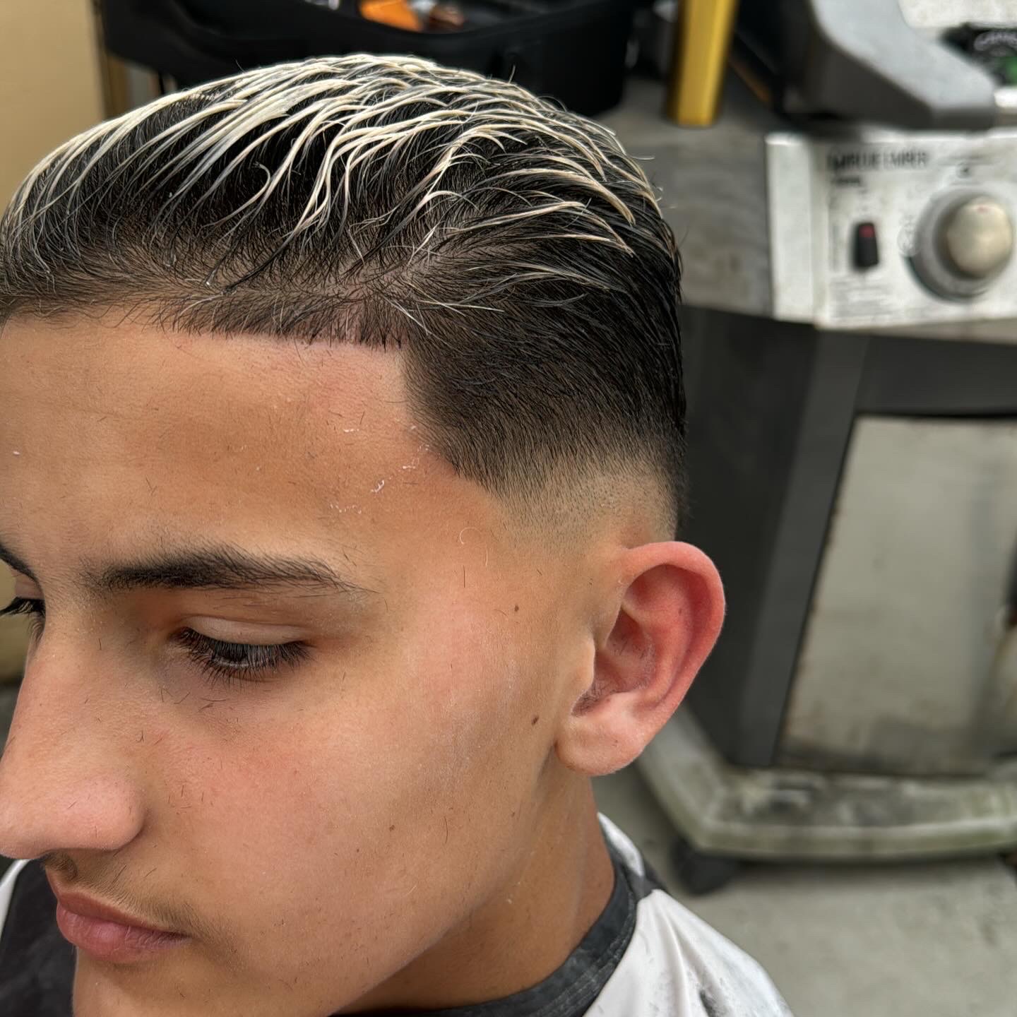 Image of Barber Shoop service Home  in Hialeah 