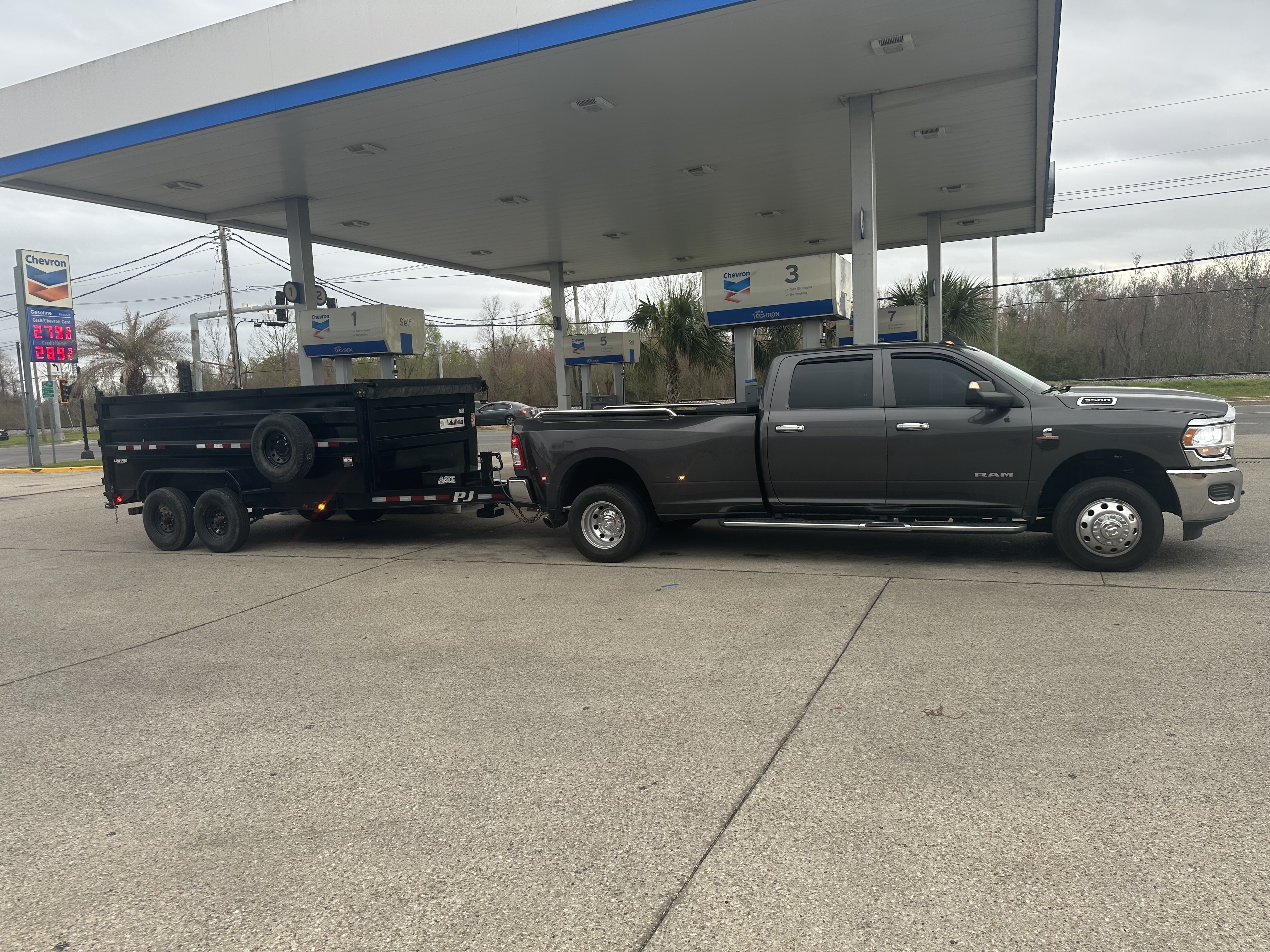 Image of Junk Removal, Material deliveries, roof trailers, Any related topic in Palmetto Bay