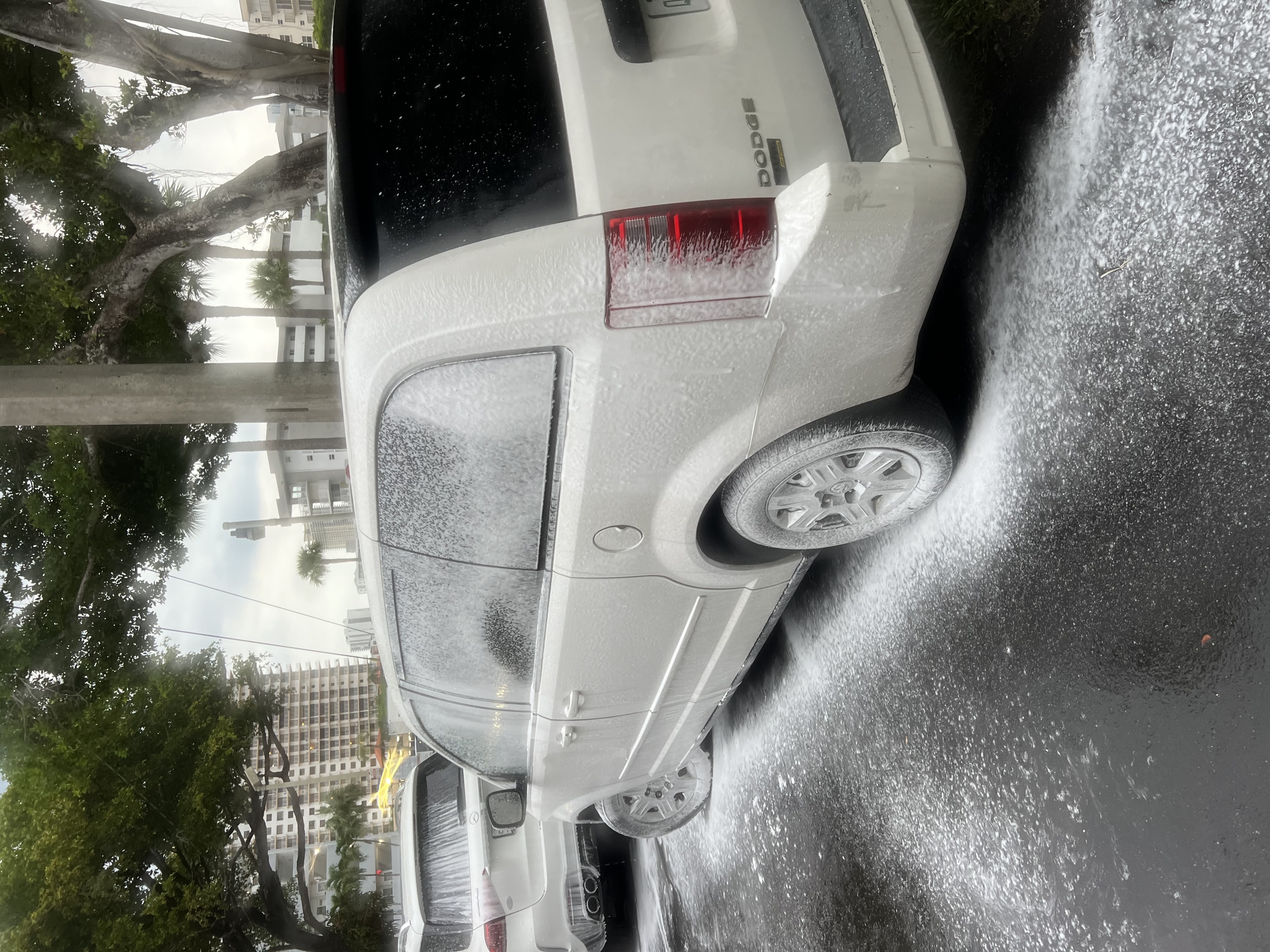 Image of car wash  in Miami 