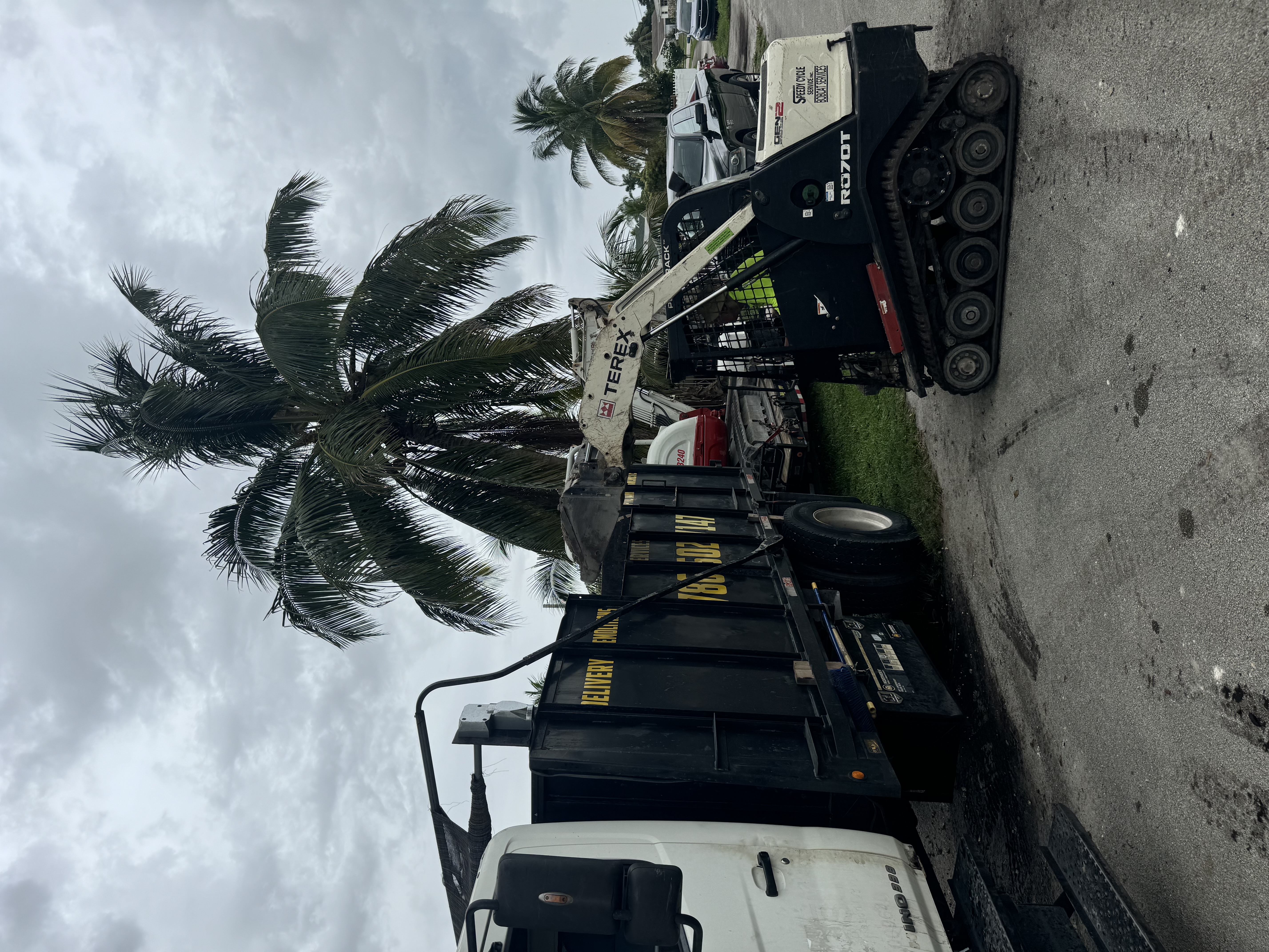 Image of bobcat service in Miami