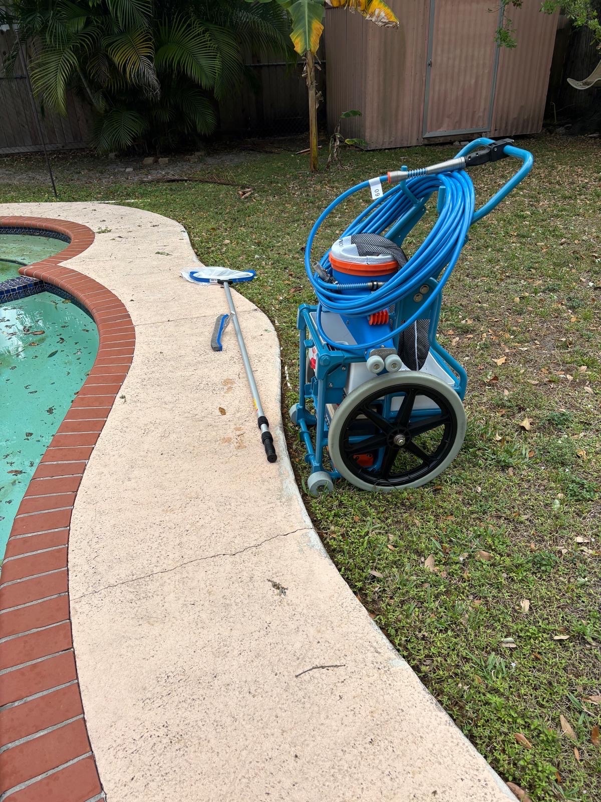 Image of Pool services  in miami dade 