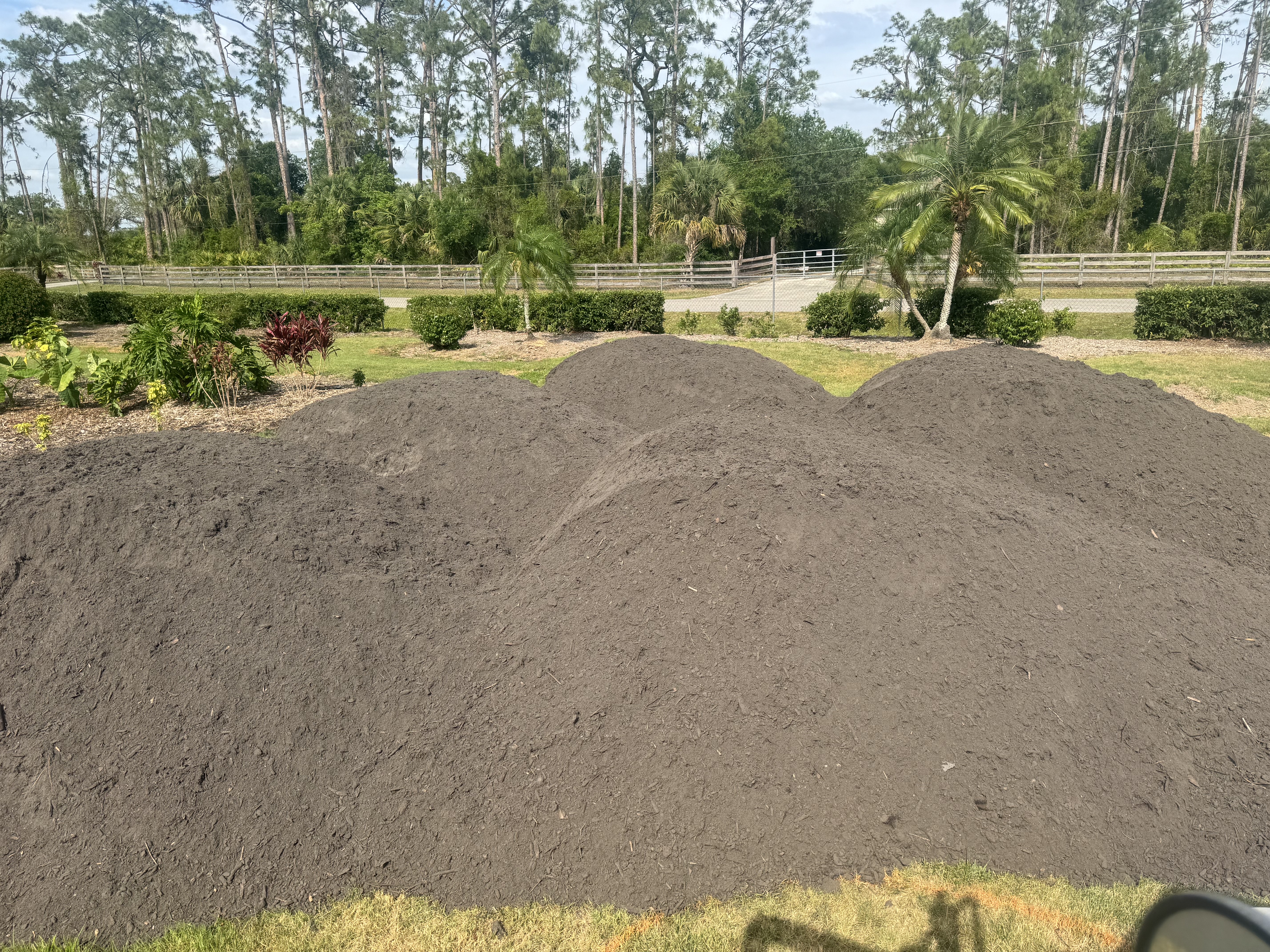 Image of land clearing and bring any material , skid steer in North Port