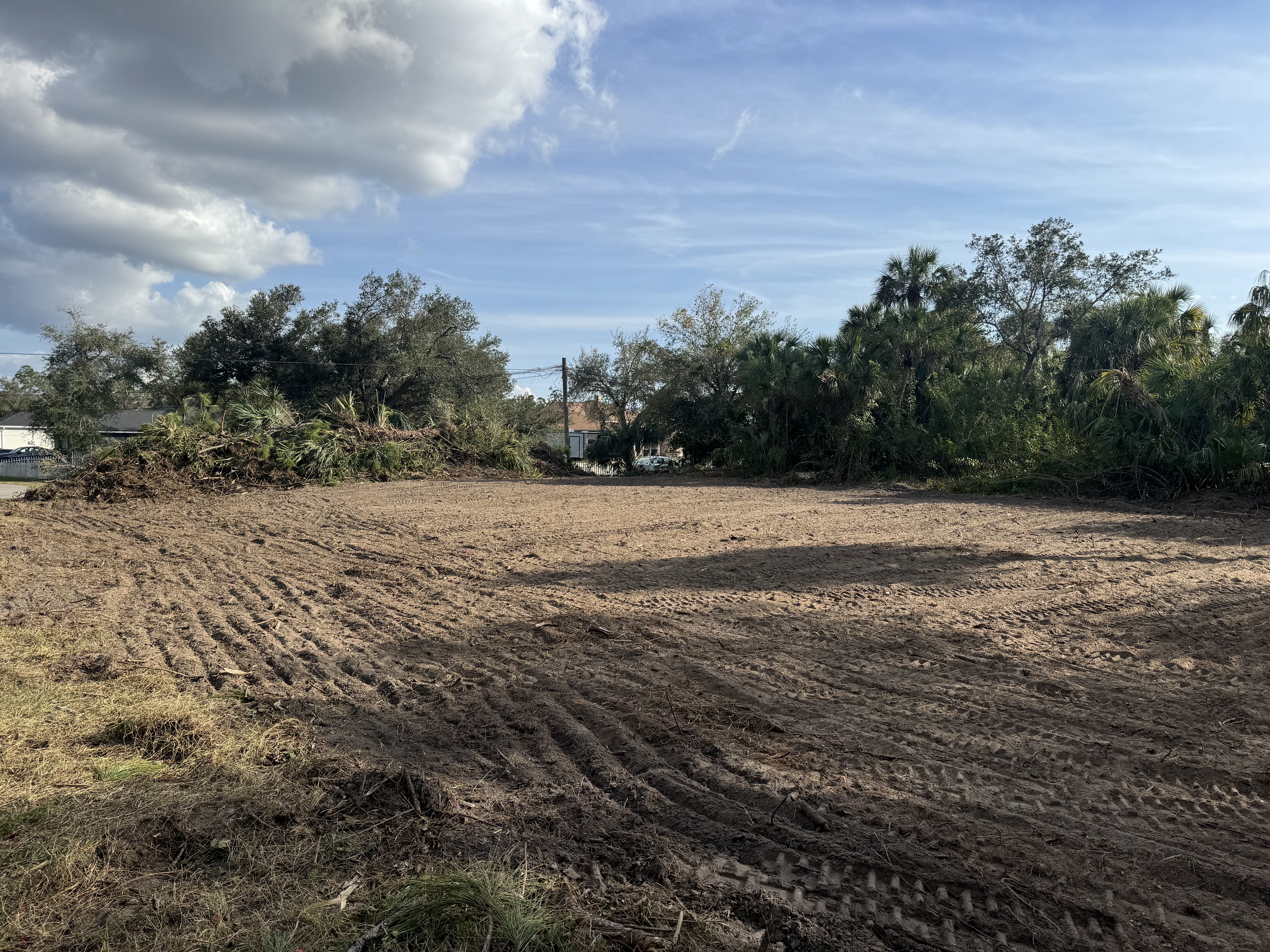 Image of land clearing and bring any material , skid steer in North Port