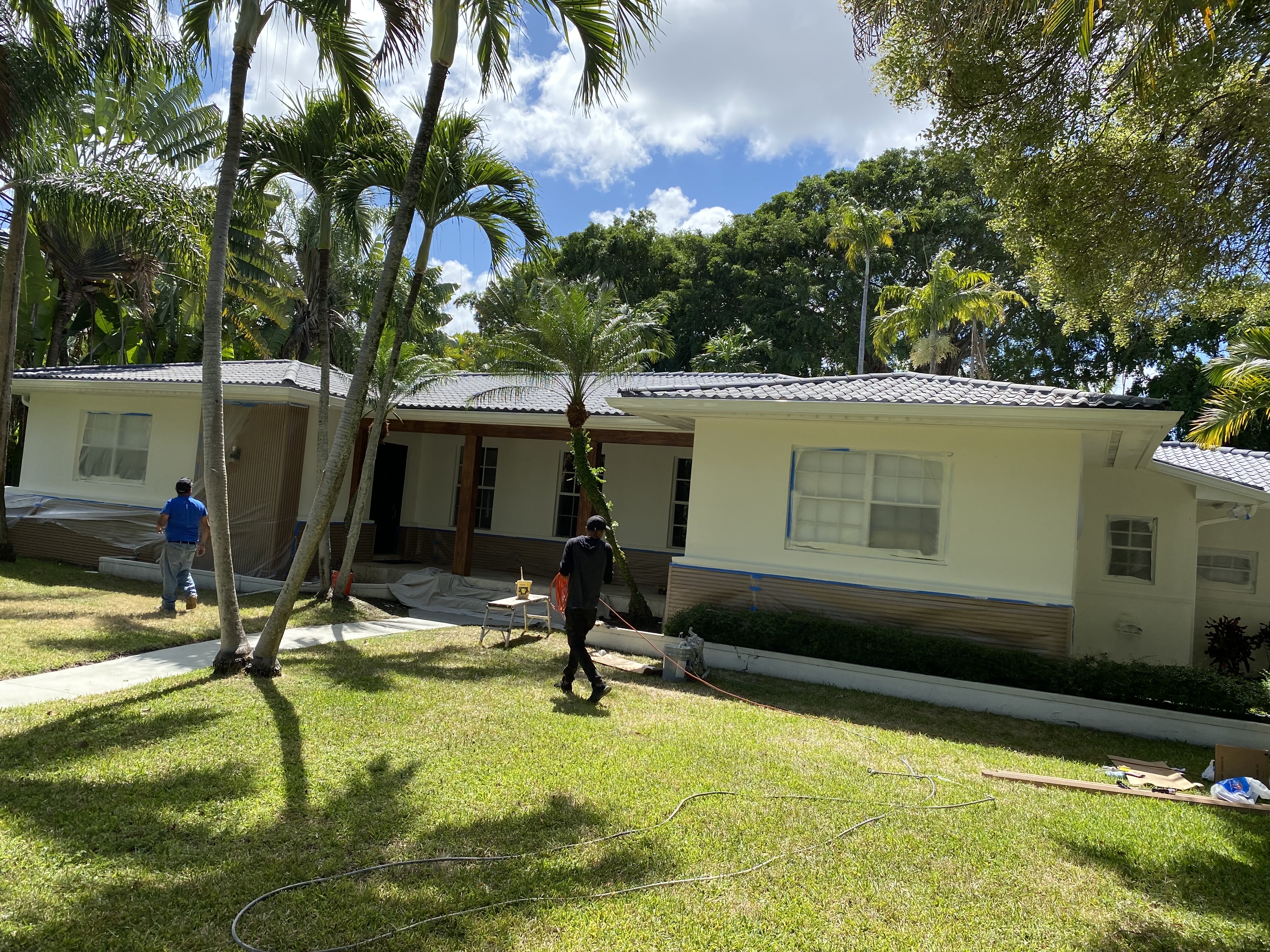 Image of interior and exterior wall panels! in miami