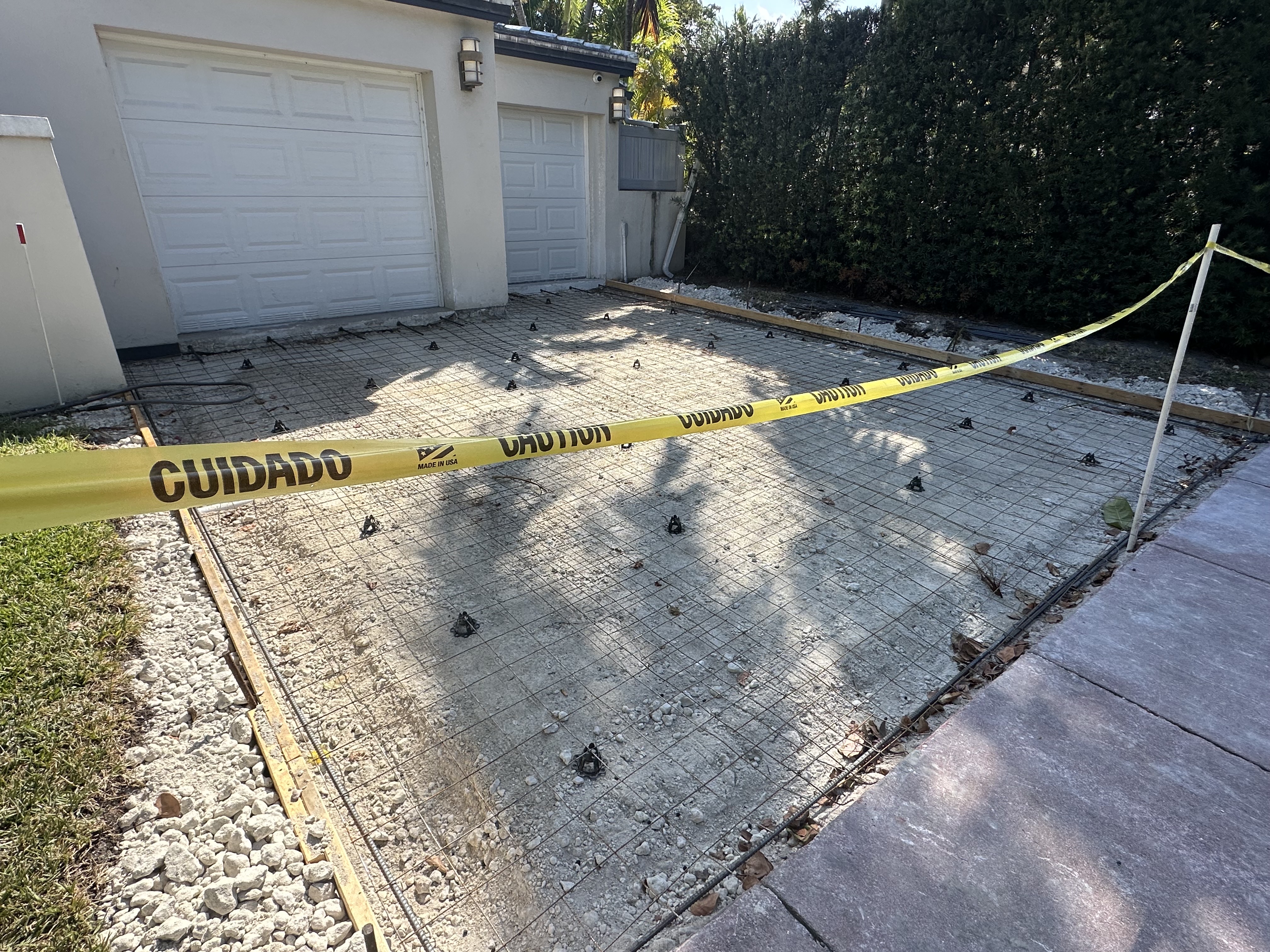 Image of dryveway  in Miami 
