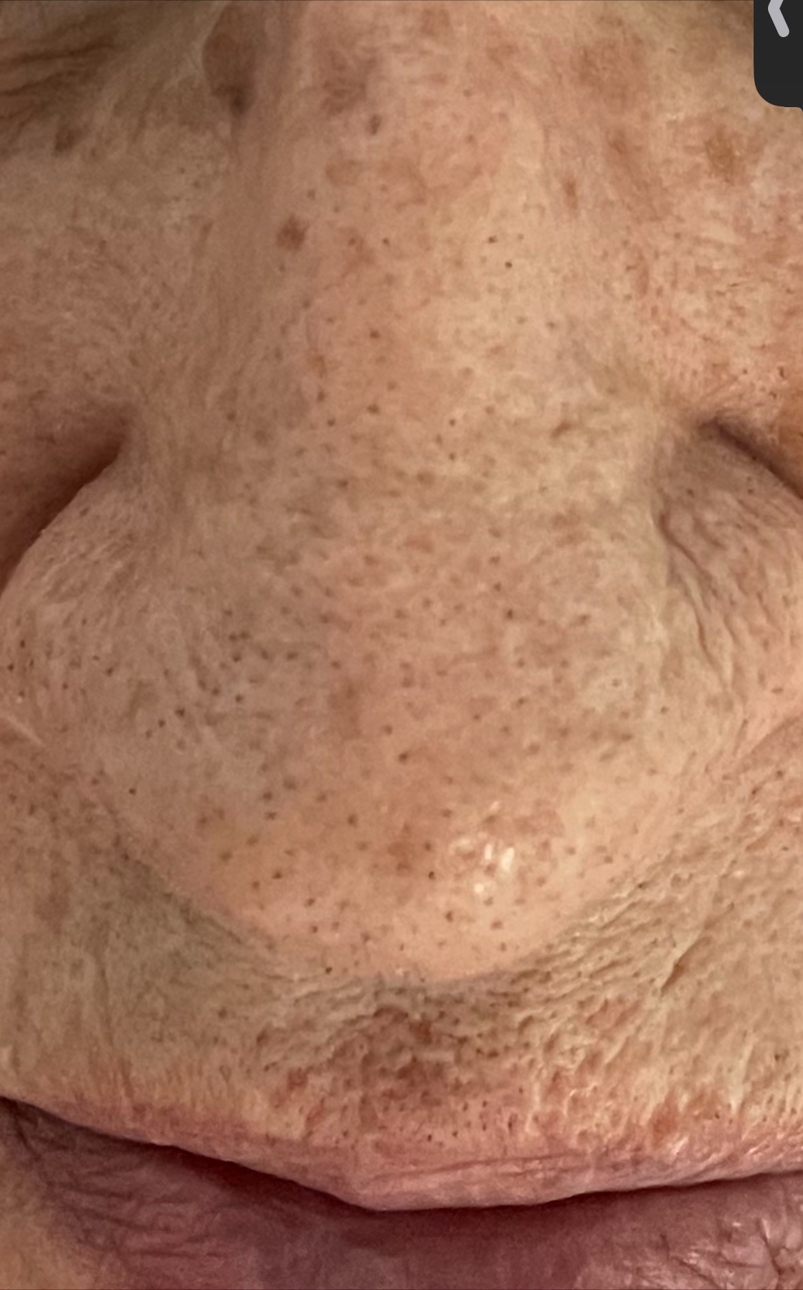 Image of Cuida tu piel con un limpieza facial y luce unas hermosas uñas in Miami