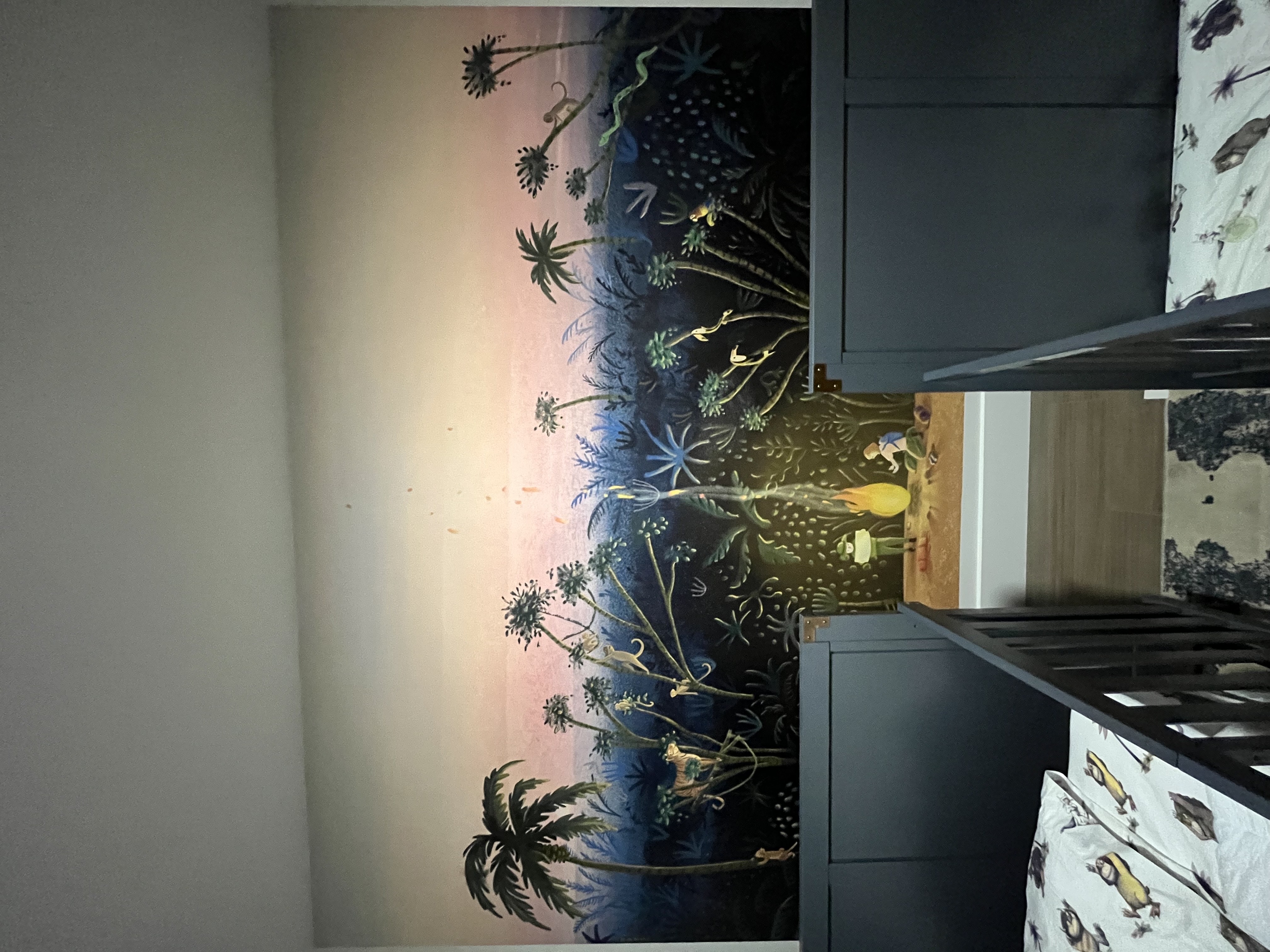 Image of wallpaper in miami
