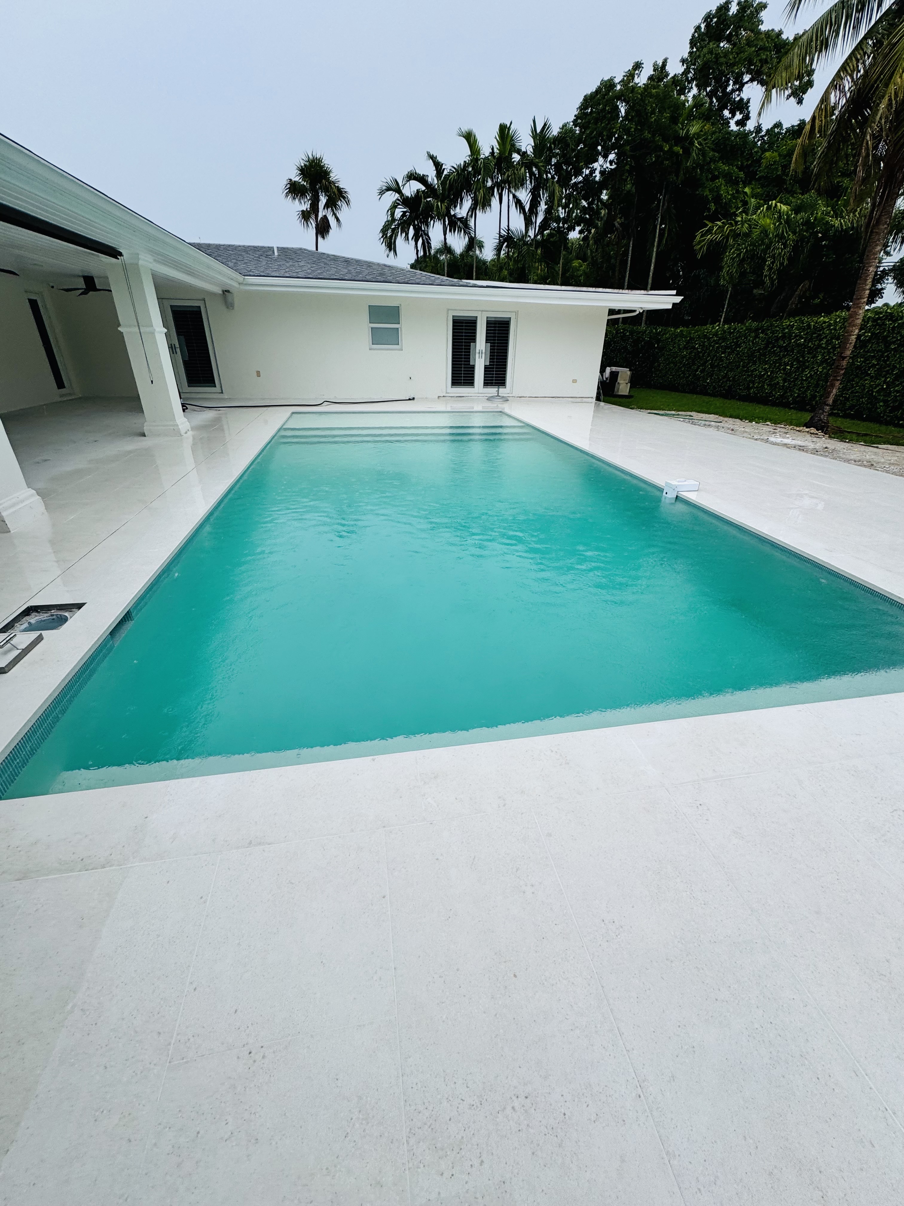 Image of pool plaster  in Miami