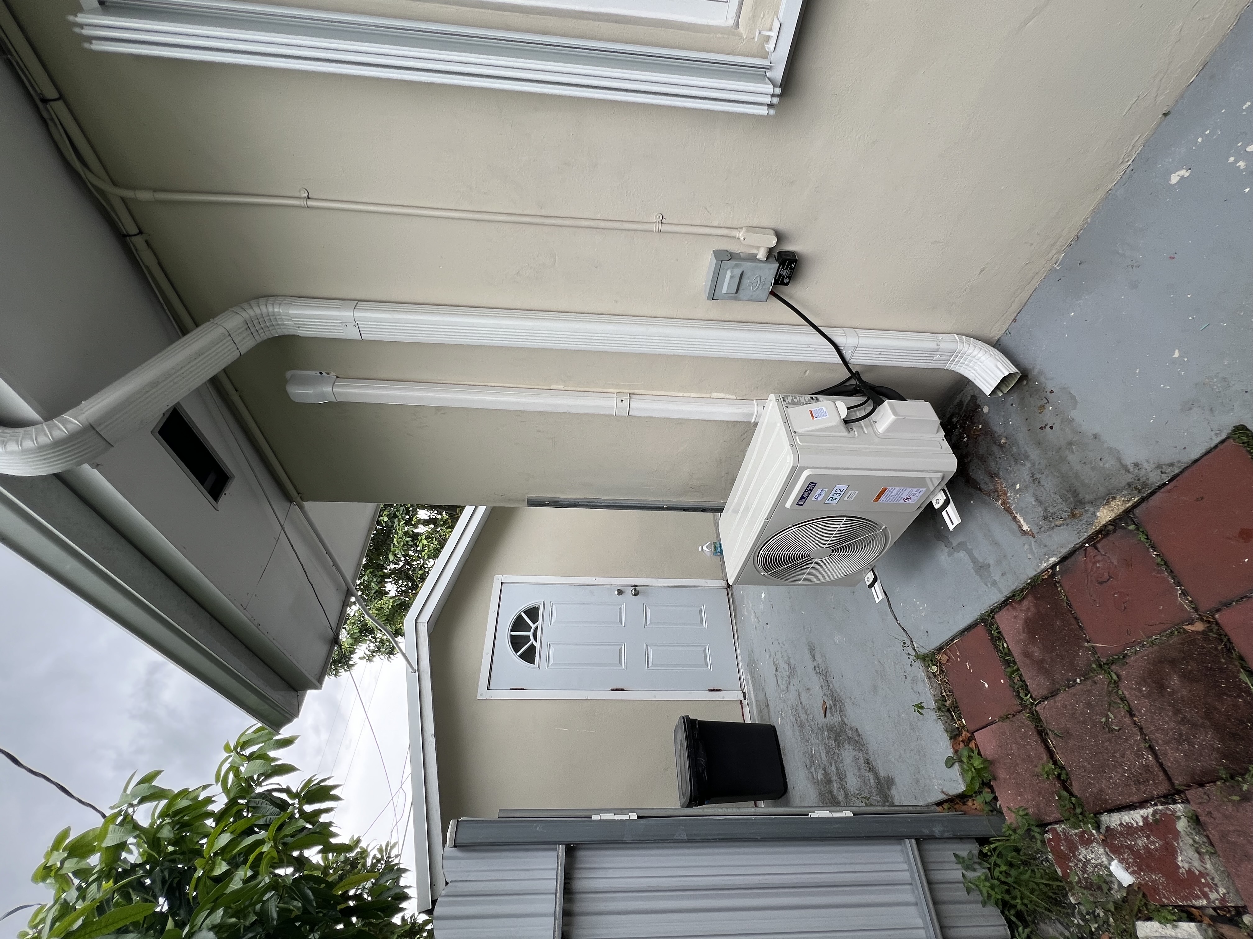 Image of A/C 786-521-8273 in Miami