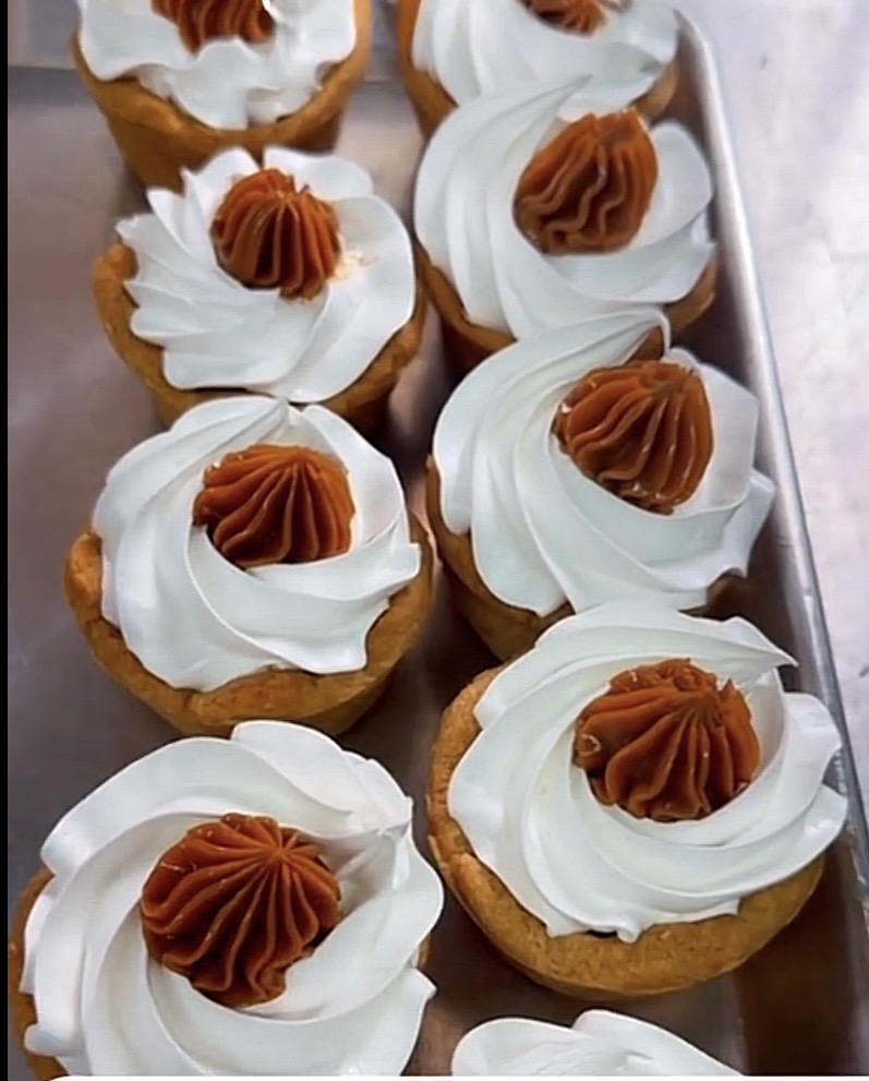 Image of Dulces Cubanos Caseros en Miami 🍰🇨🇺” in Miami