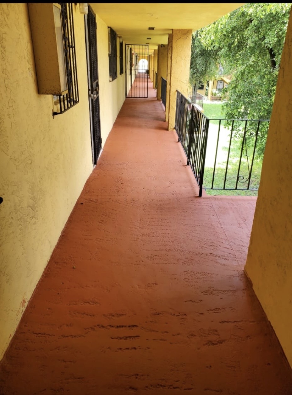 Image of Pintura interior y exterior y mucho más in Miami