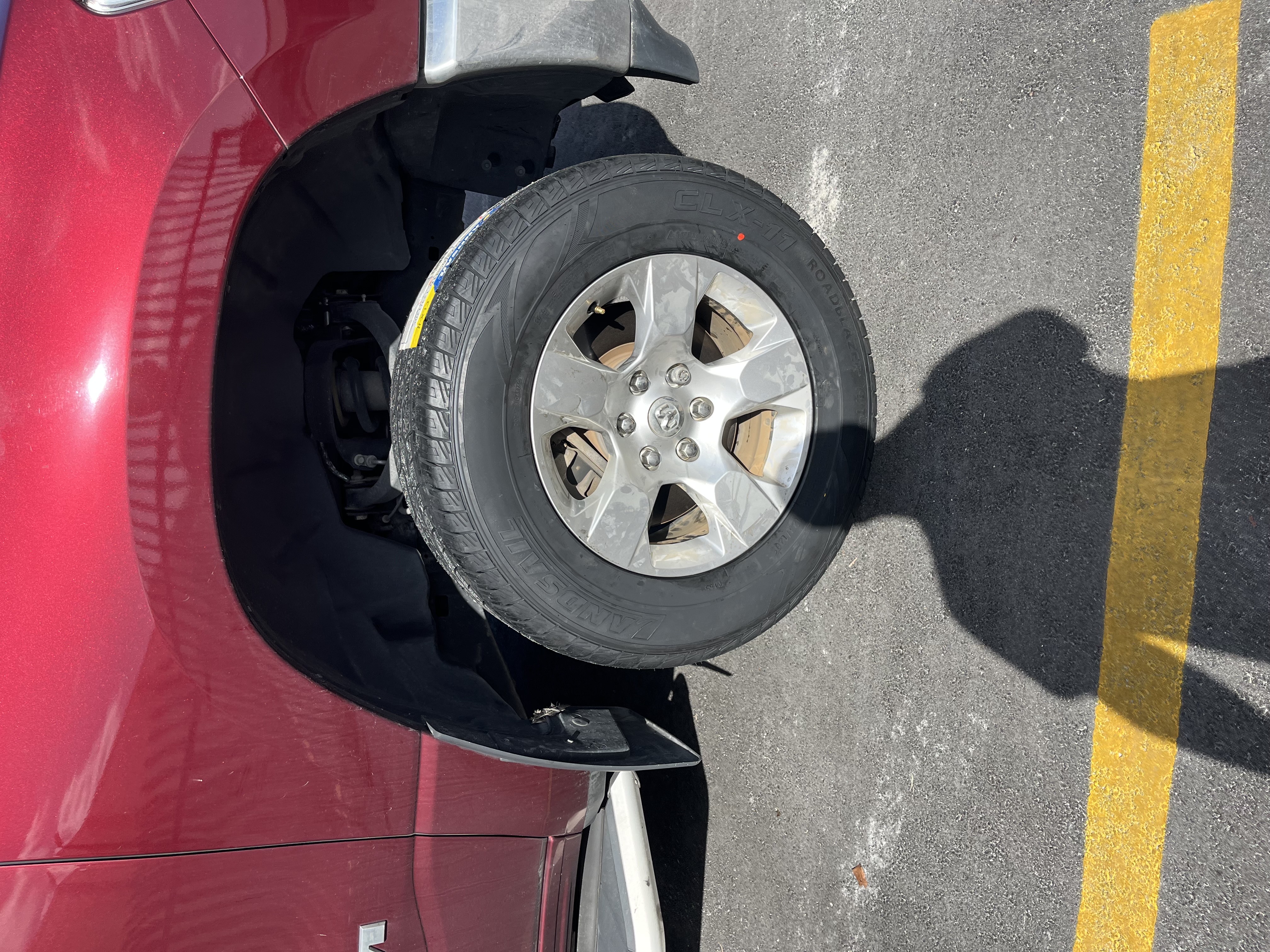 Image of tpms sensores y new tires in hialeah