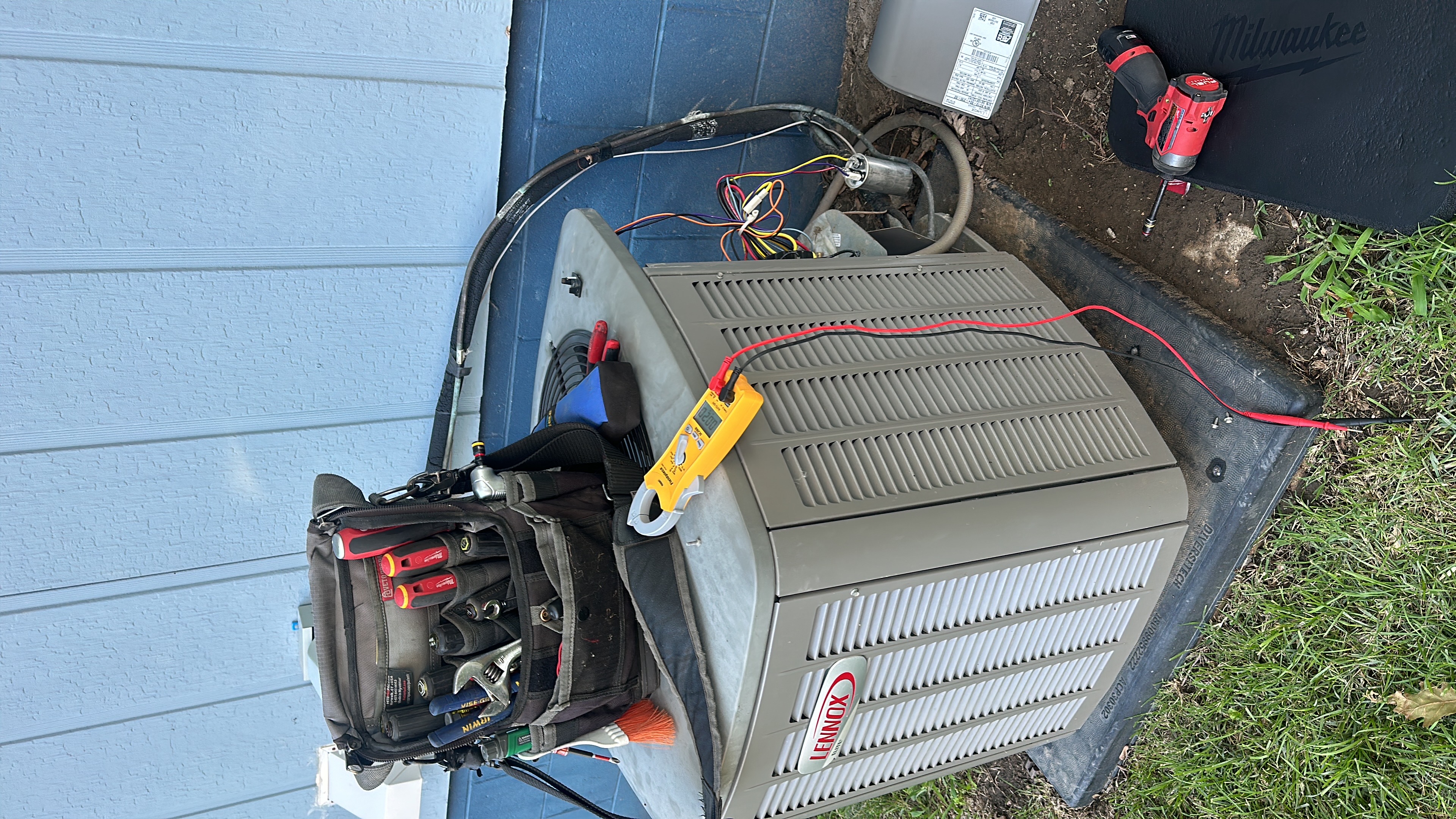 Image of Nuevas instalaciones y servicios de reparación  in Omaha