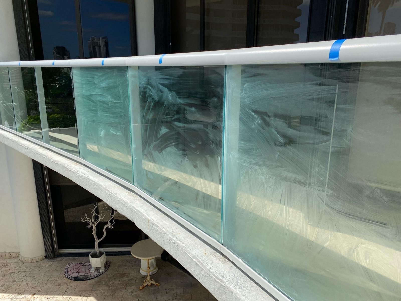 Image of high glass Windows cleaning  in Miami