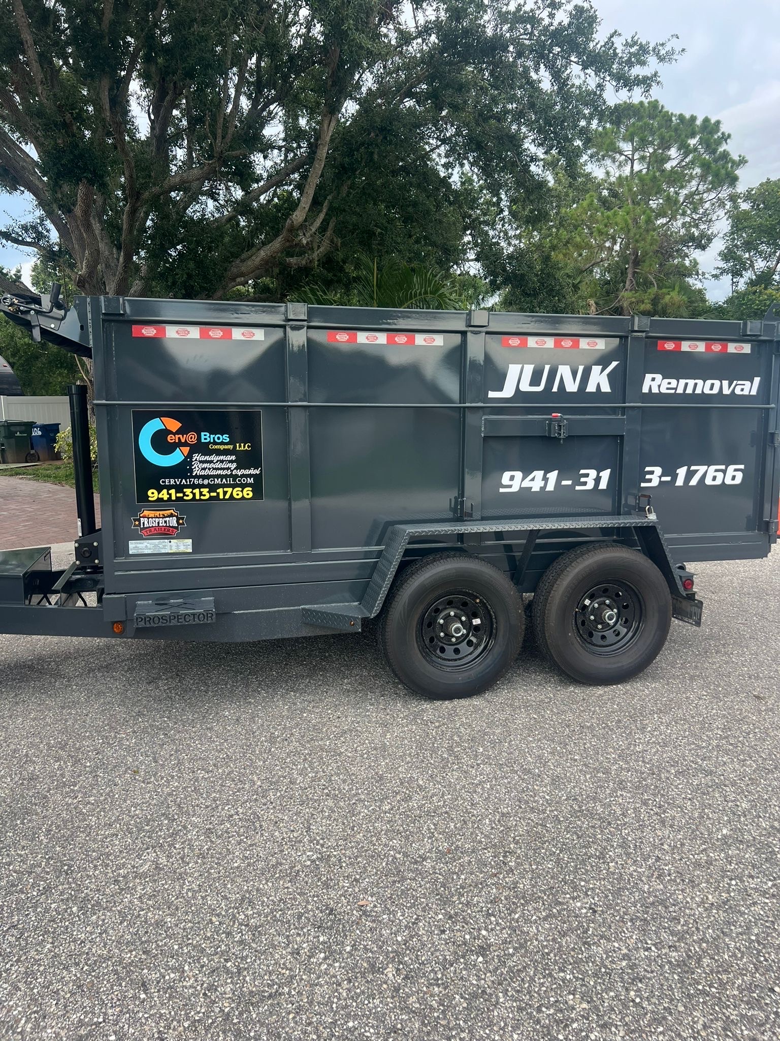 Image of botamos basura in Sarasota