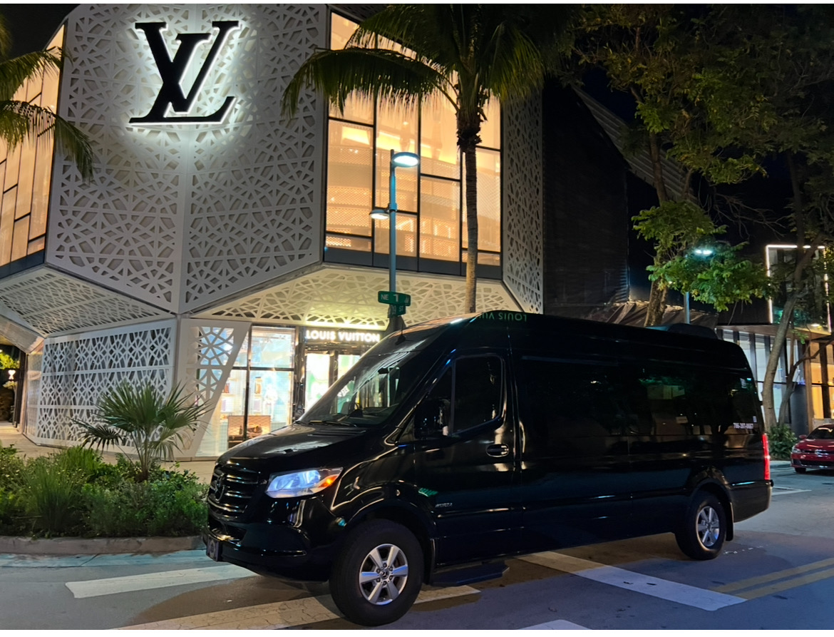 Image of TRANSPORTE in Miami