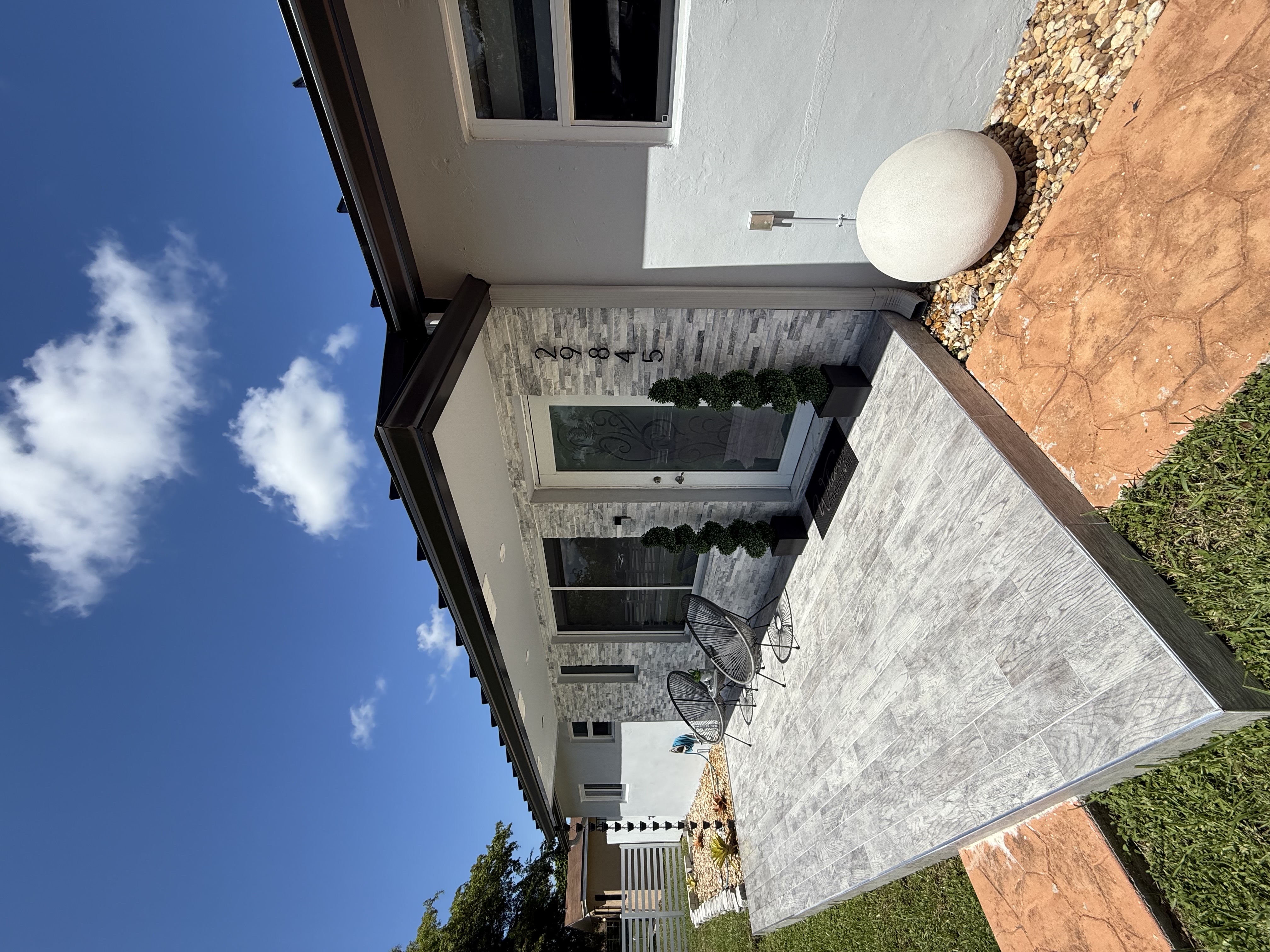 Image of rain gutters canales sin empates in Haialeah