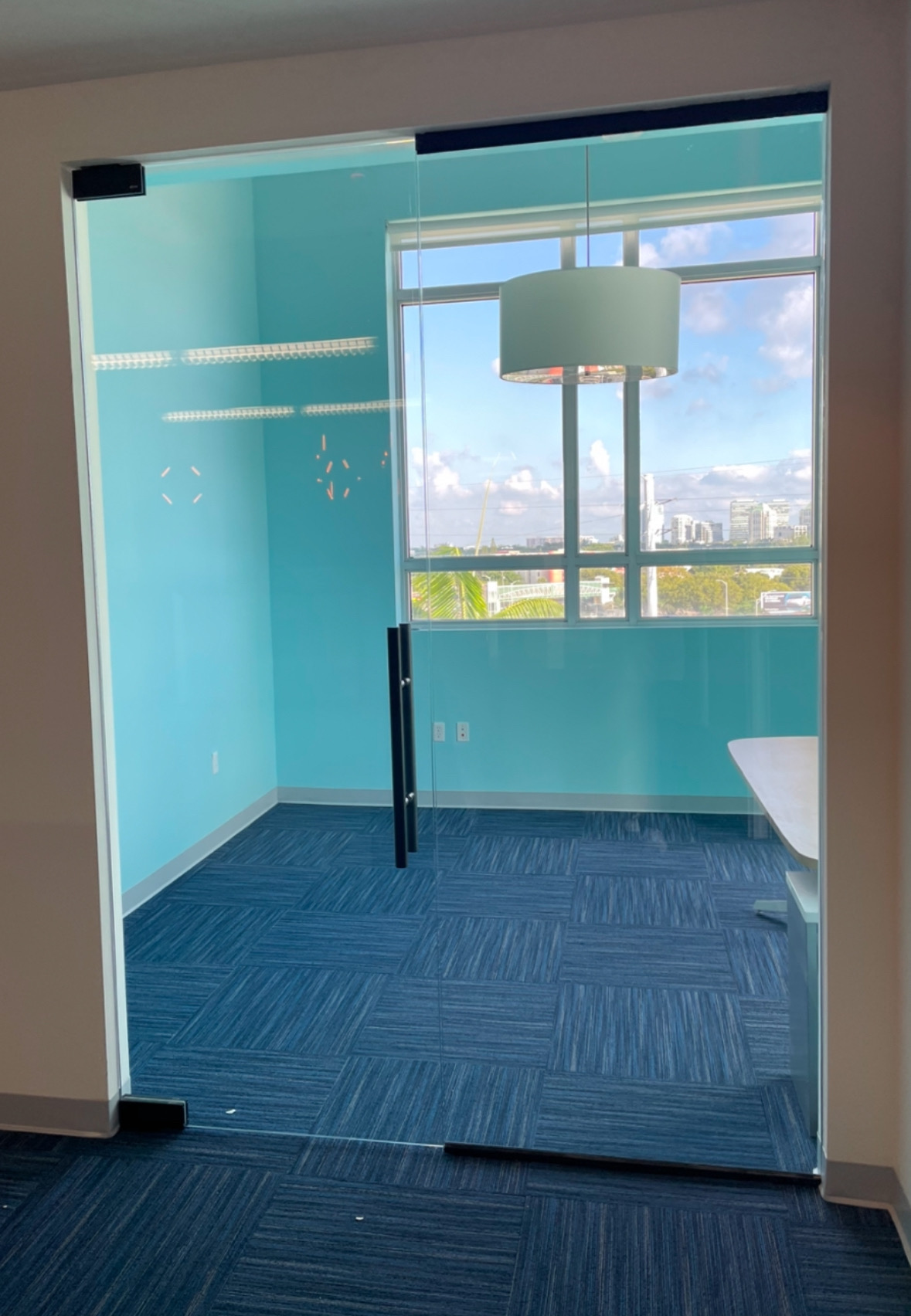 Image of glass shower door in Miami