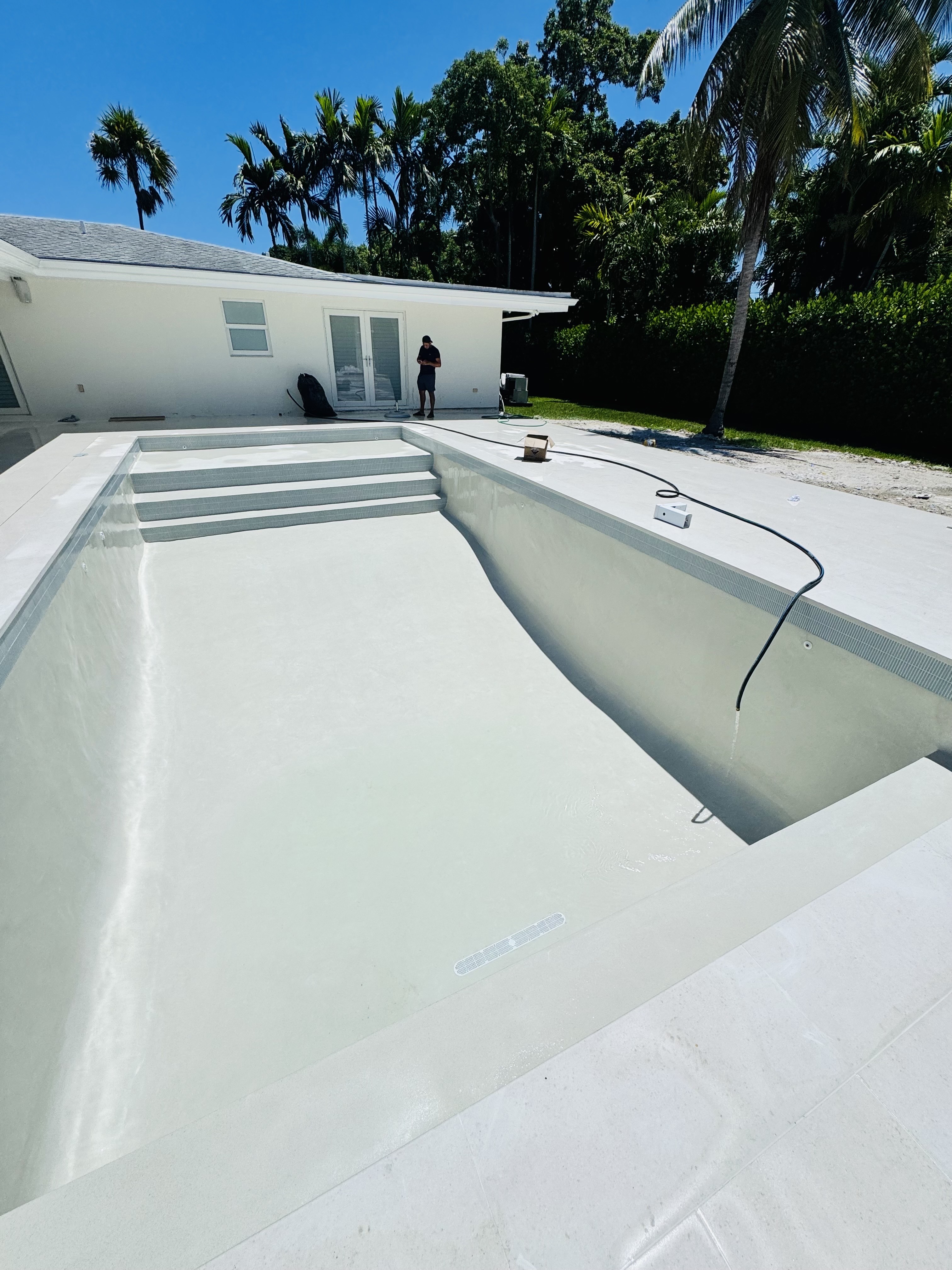 Image of pool plaster  in Miami