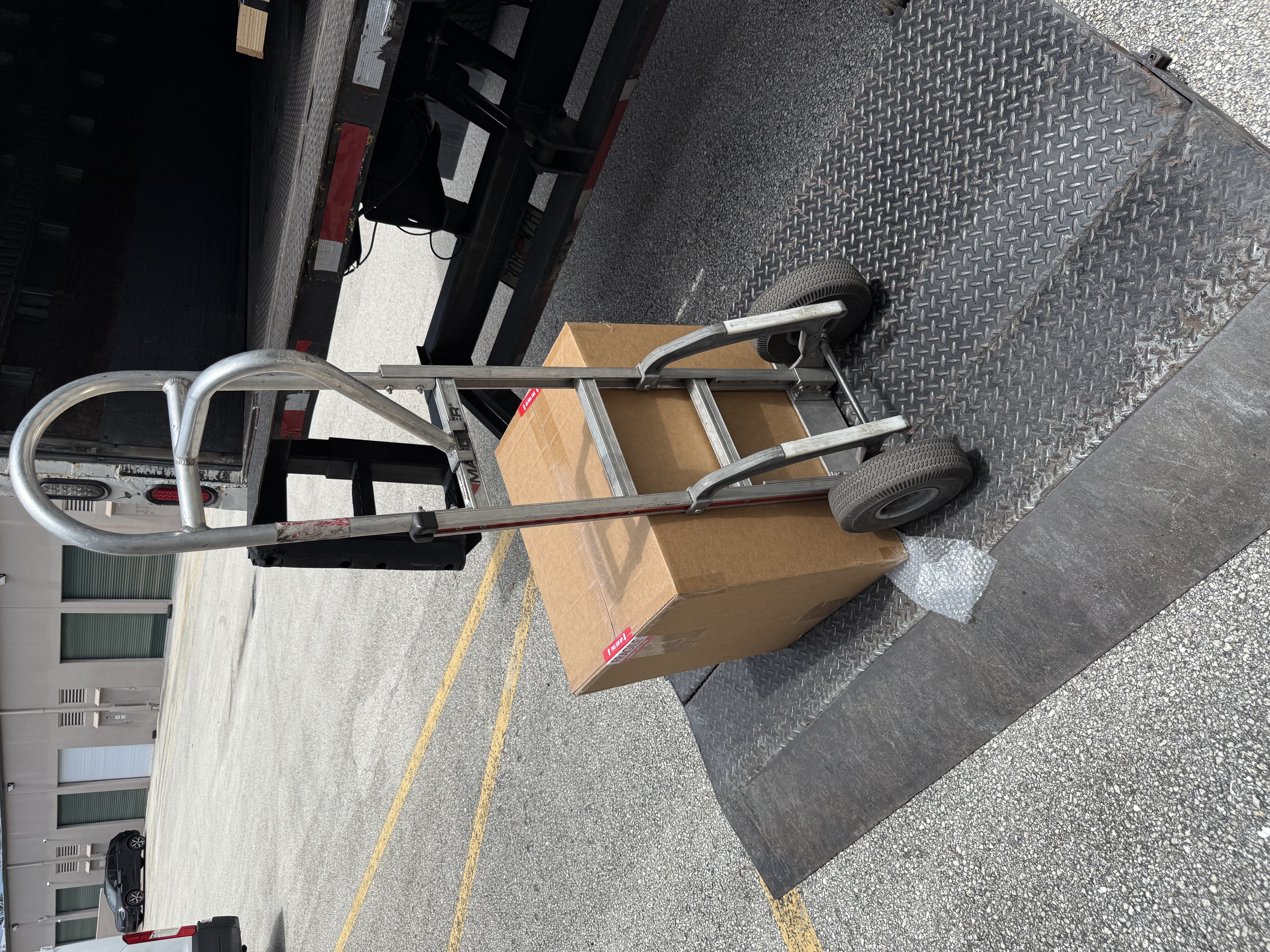 Image of pickup y delivery  in hialeah 