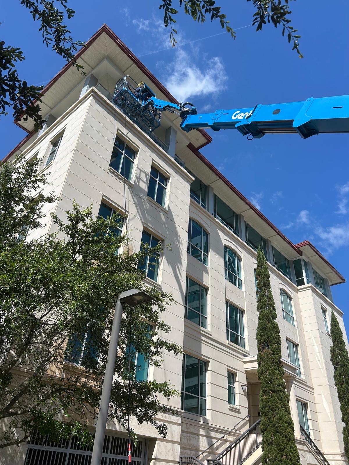 Image of high glass Windows cleaning  in Miami