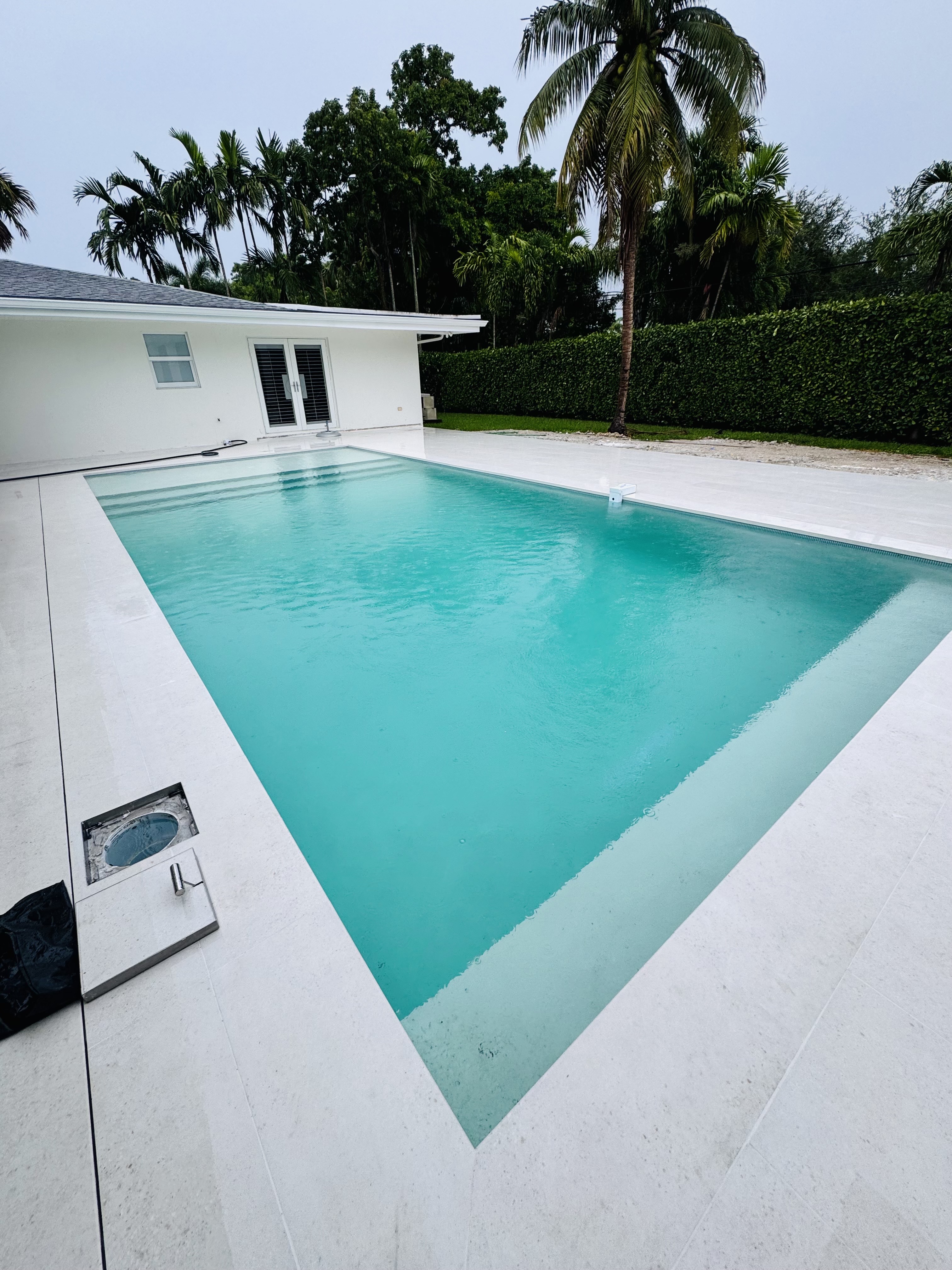 Image of pool plaster  in Miami