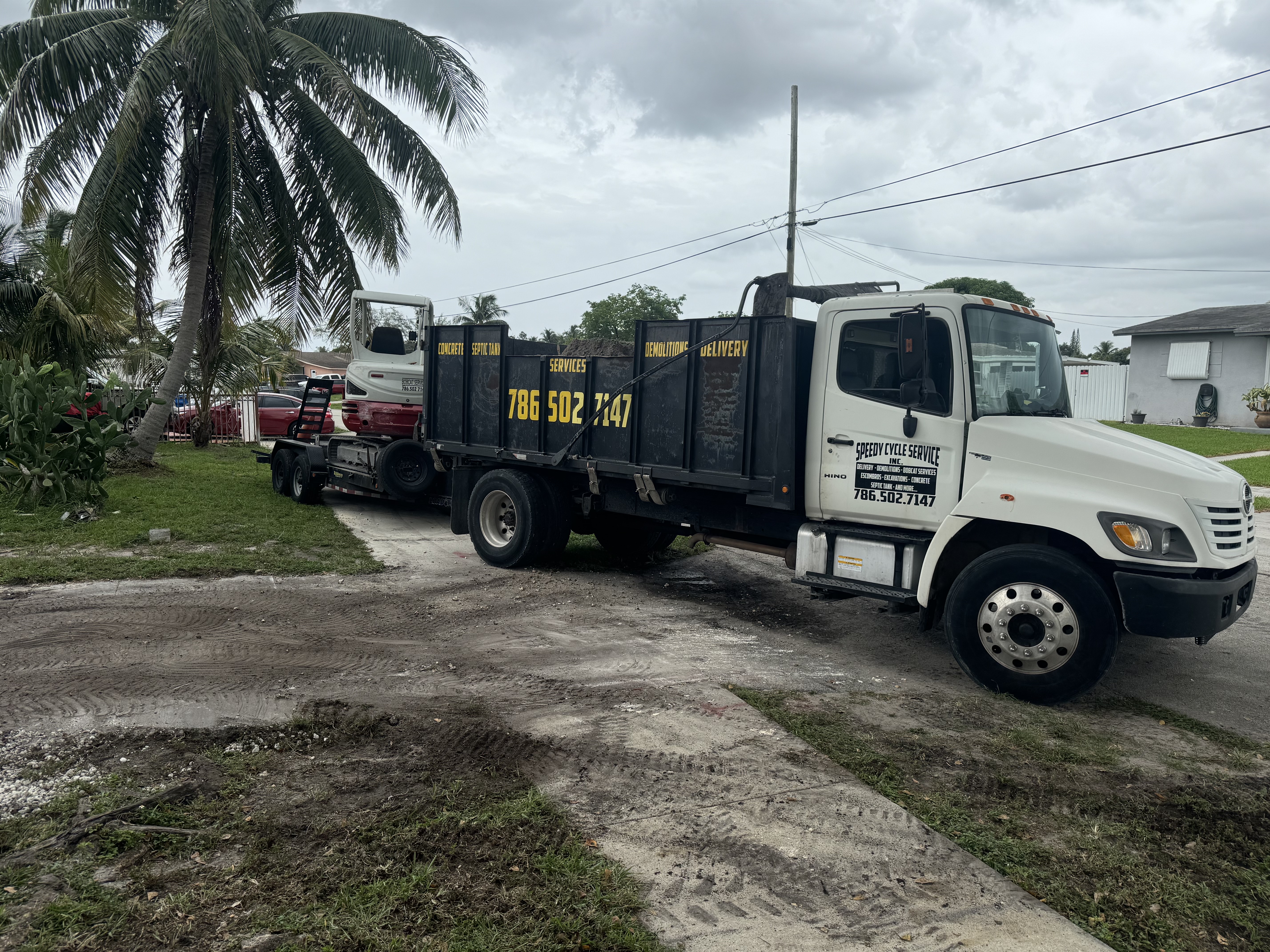 Image of bobcat service in Miami