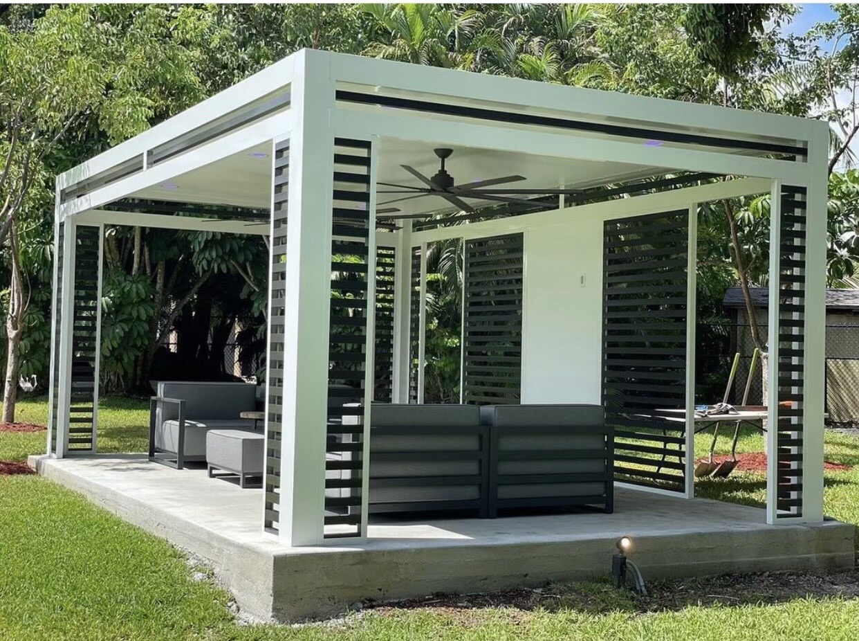 Image of pergolas y cocinas exteriores  in Miami
