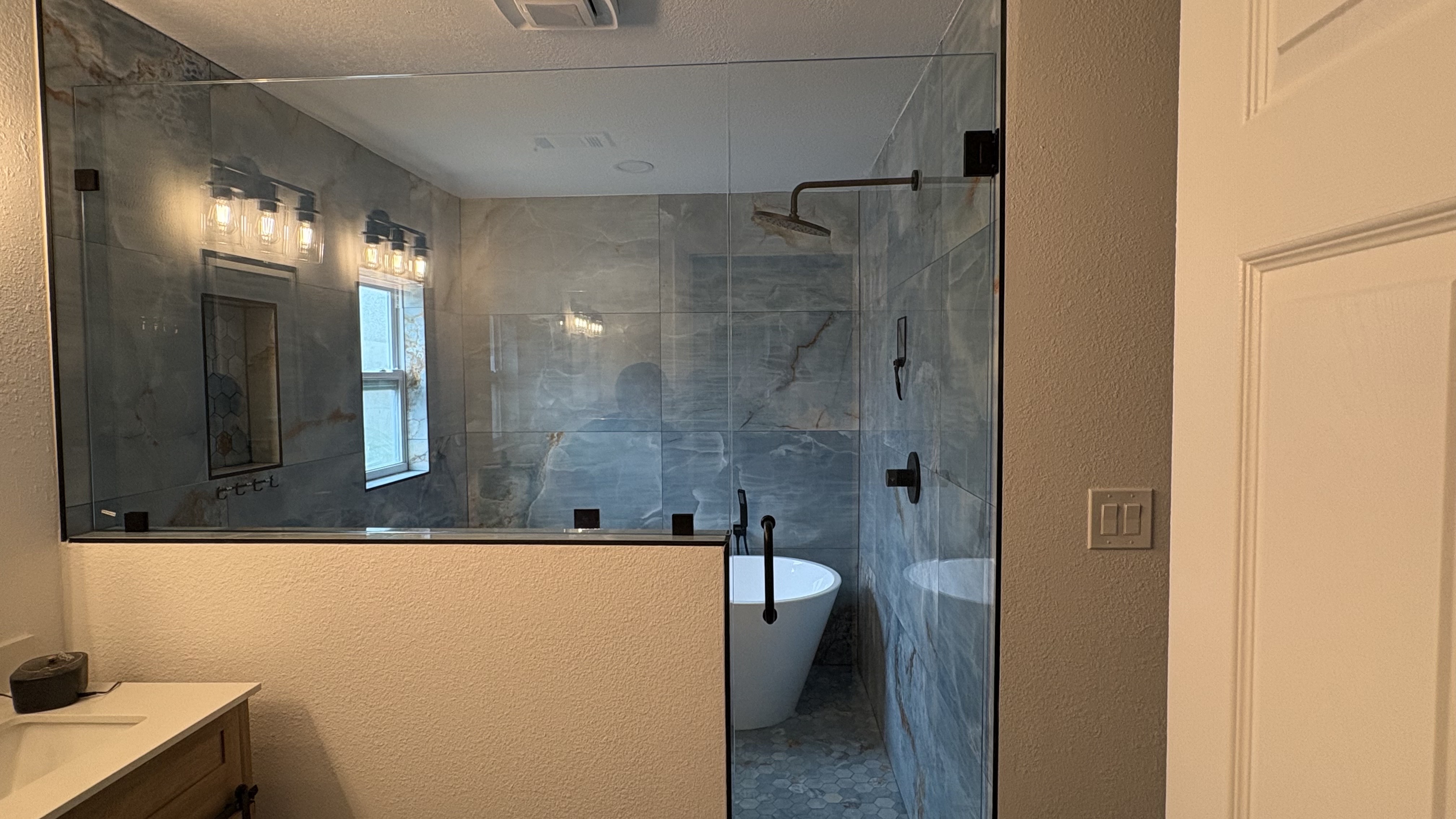 Image of puertas para baños in Tampa
