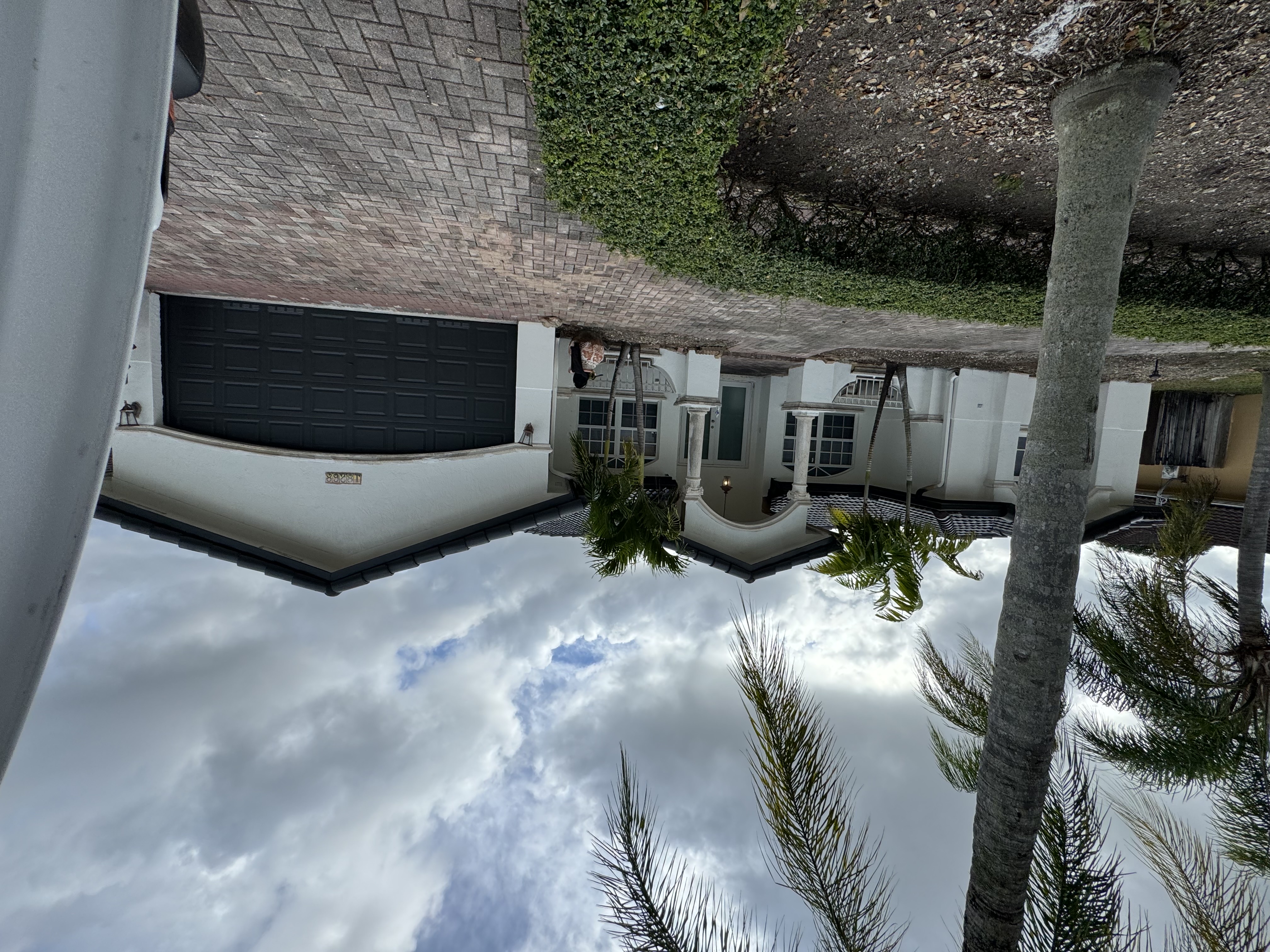 Image of exterior , interior ,residential y comercial servicio de pintura. in Miami