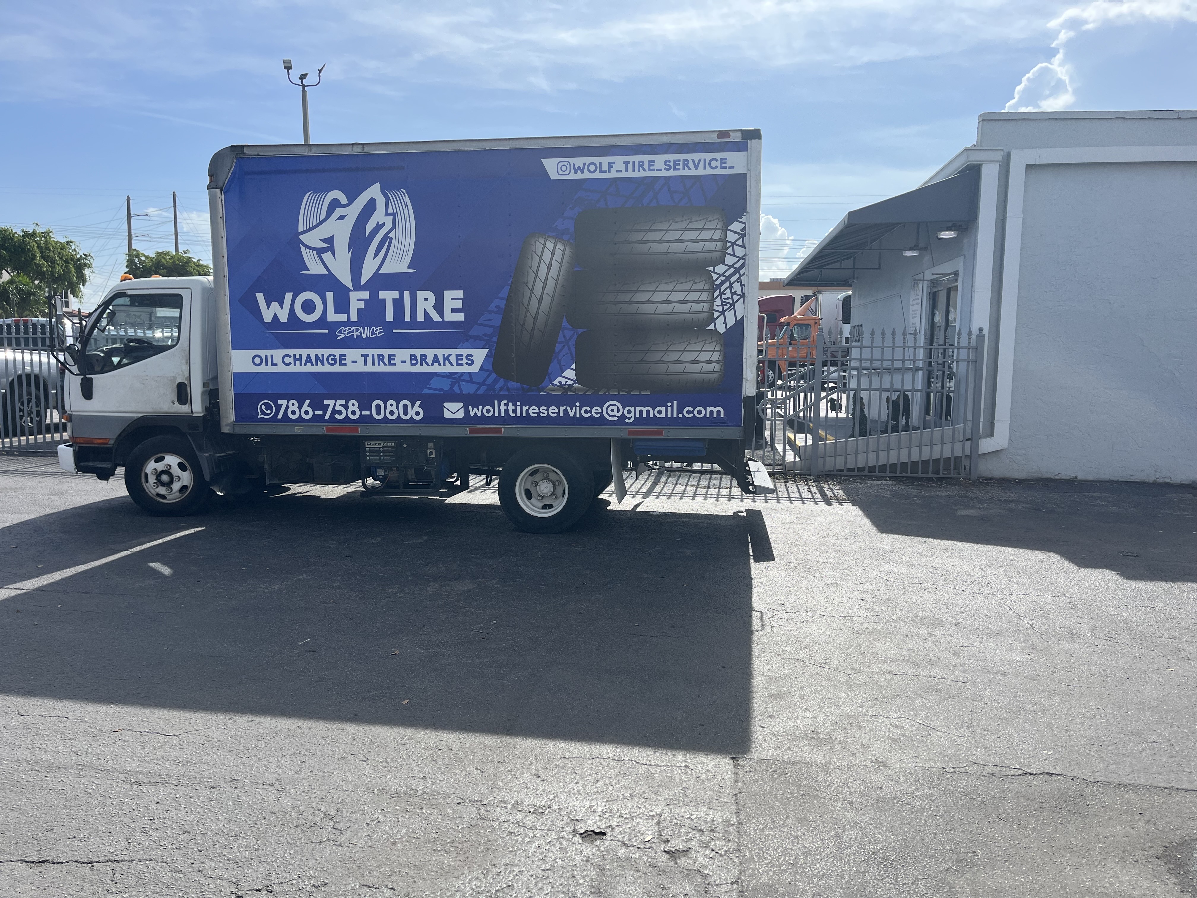 Image of mobile tire shop  in hialeah
