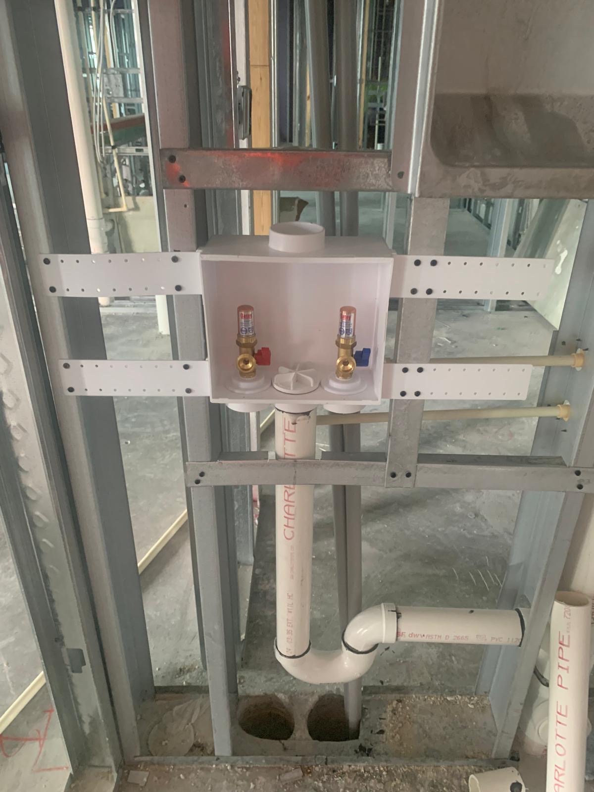 Image of friendly family plumbing in Miami